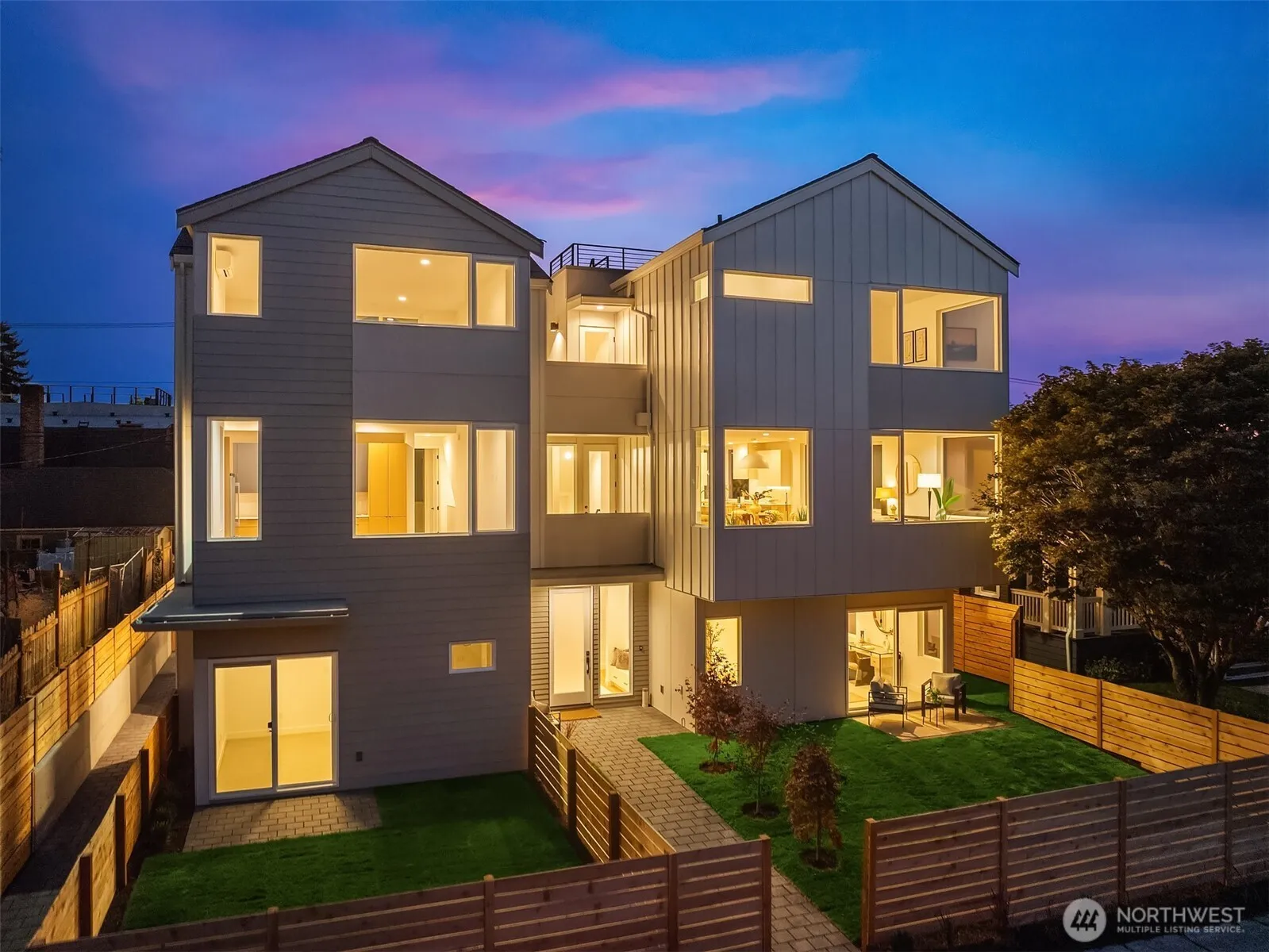 Property photo for 2649 41st Avenue Sw #b, Seattle