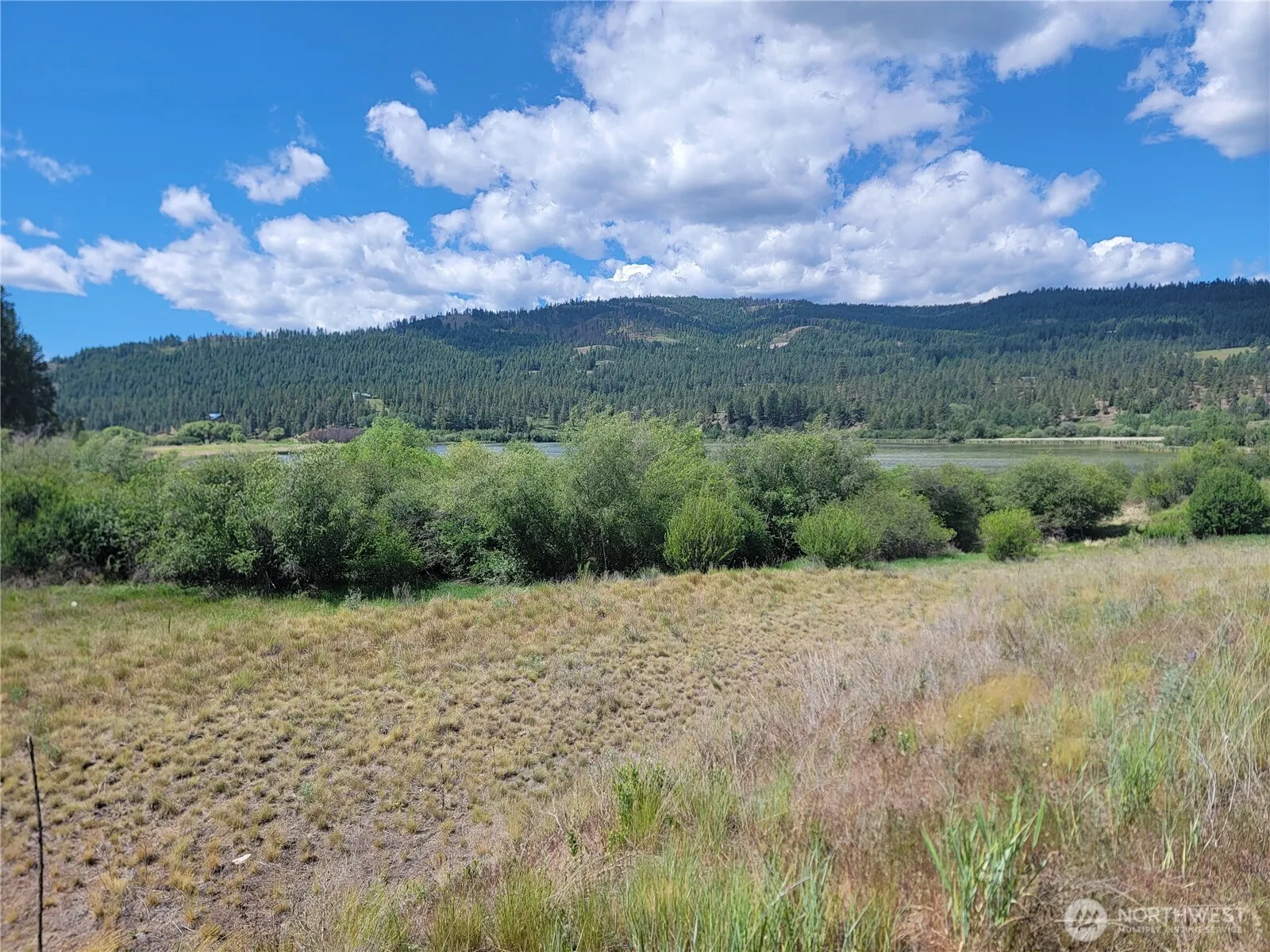 Property photo for 0 Curlew Drive, Republic