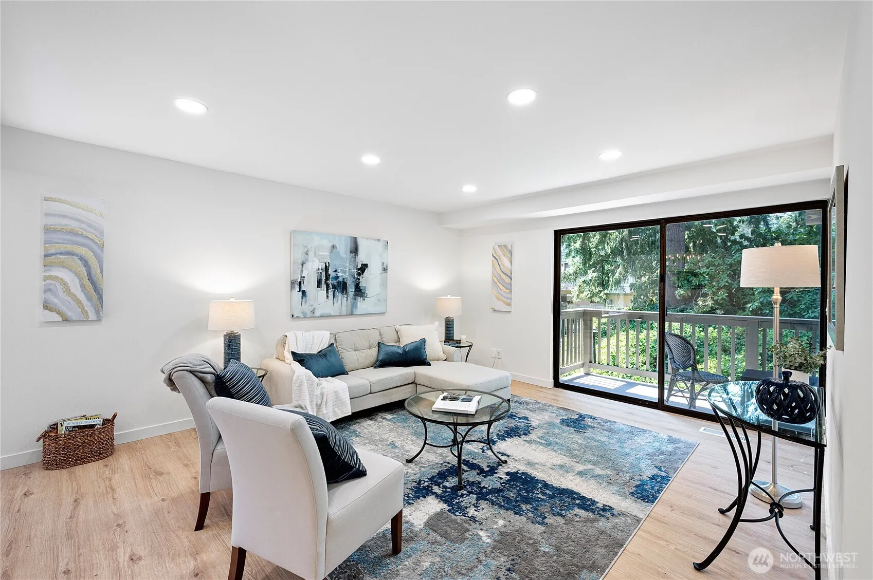 Property photo for 1415 154th Avenue Ne #4101, Bellevue photo 4