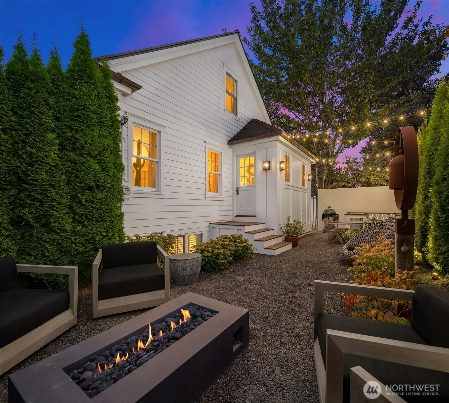 Property photo for 2400 E Louisa Street, Seattle