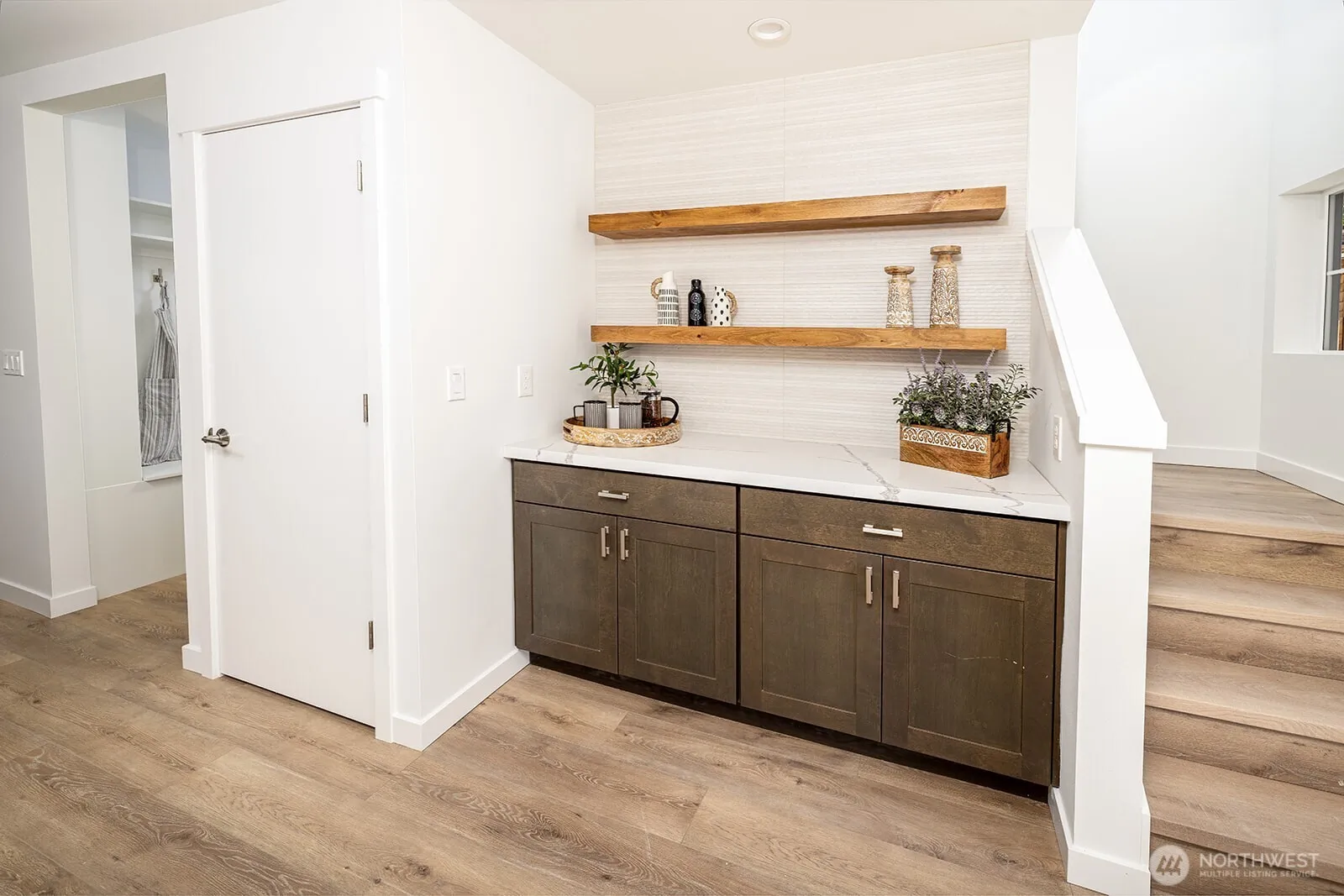 Property photo for 12031 40th Avenue Ne #b, Seattle photo 5