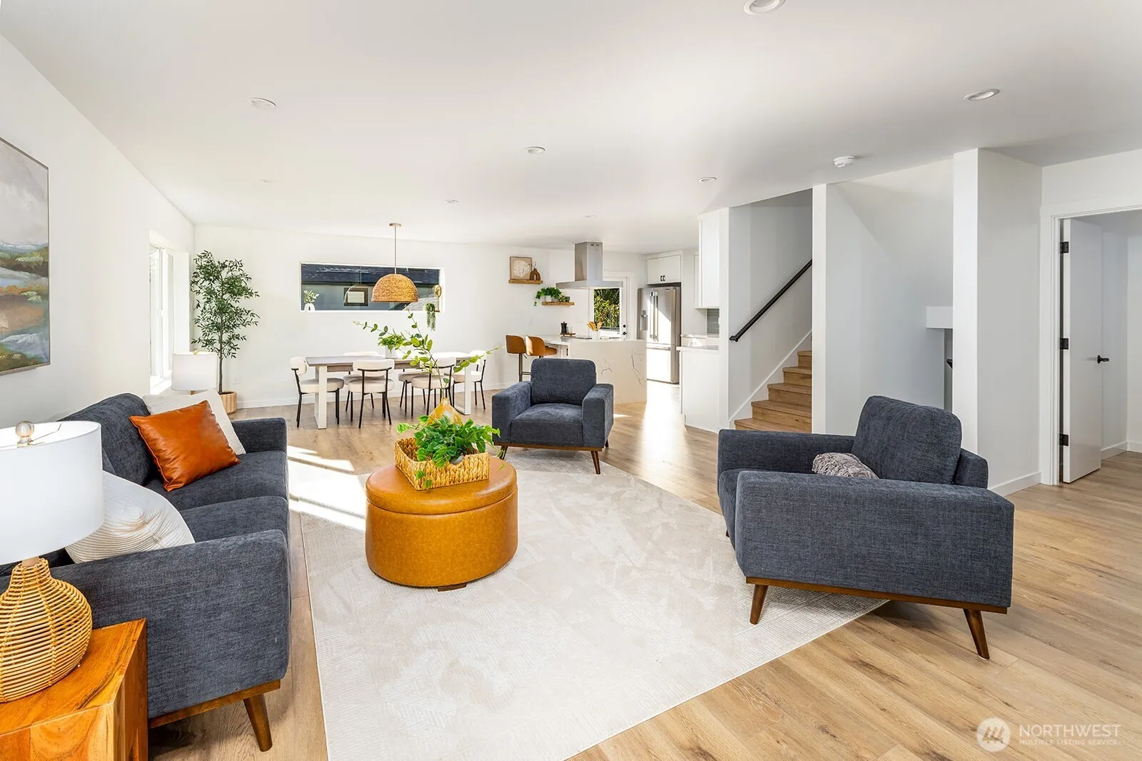 Property photo for 12033 40th Avenue Ne #a, Seattle photo 4