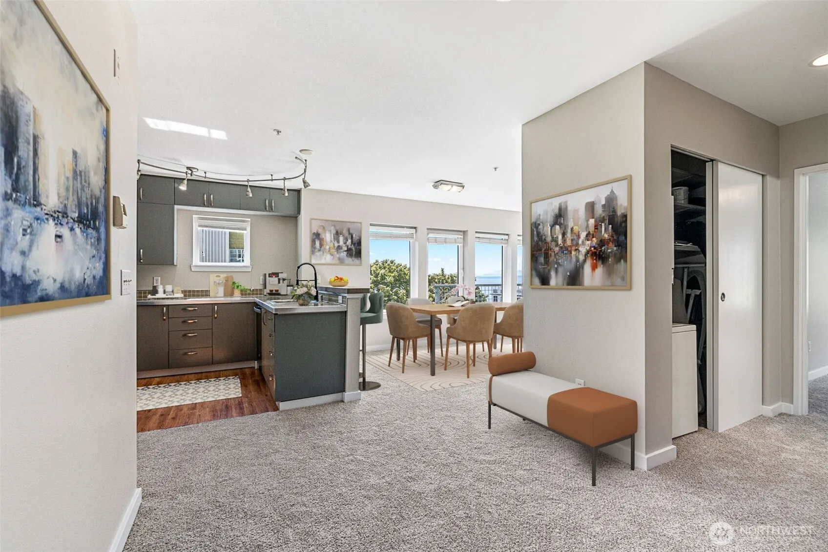 Property photo for 2440 Western Avenue #503, Seattle photo 4