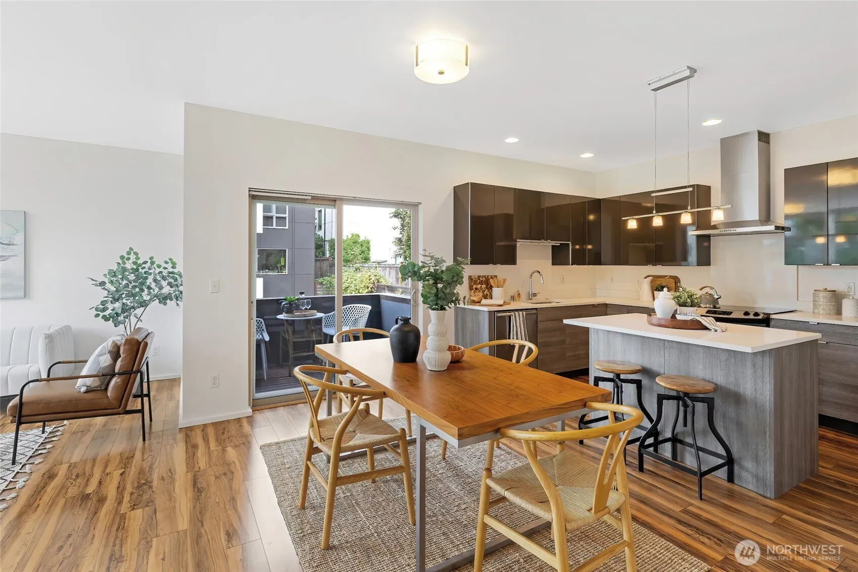 Property photo for 2510 S Dearborn Street, Seattle photo 3