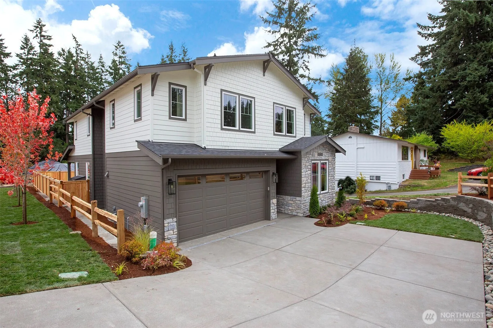 Property photo for 12806 Ne 65th Lane, Kirkland