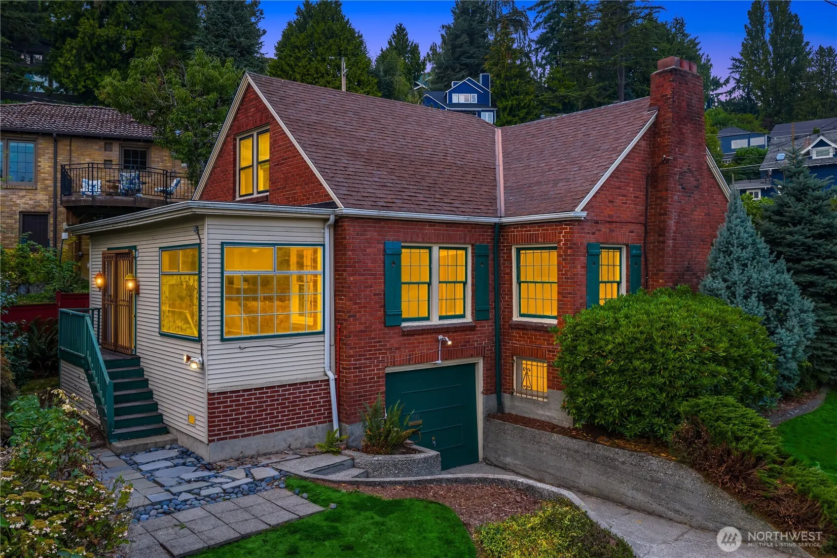 Property photo for 1441 Madrona Drive, Seattle photo 4