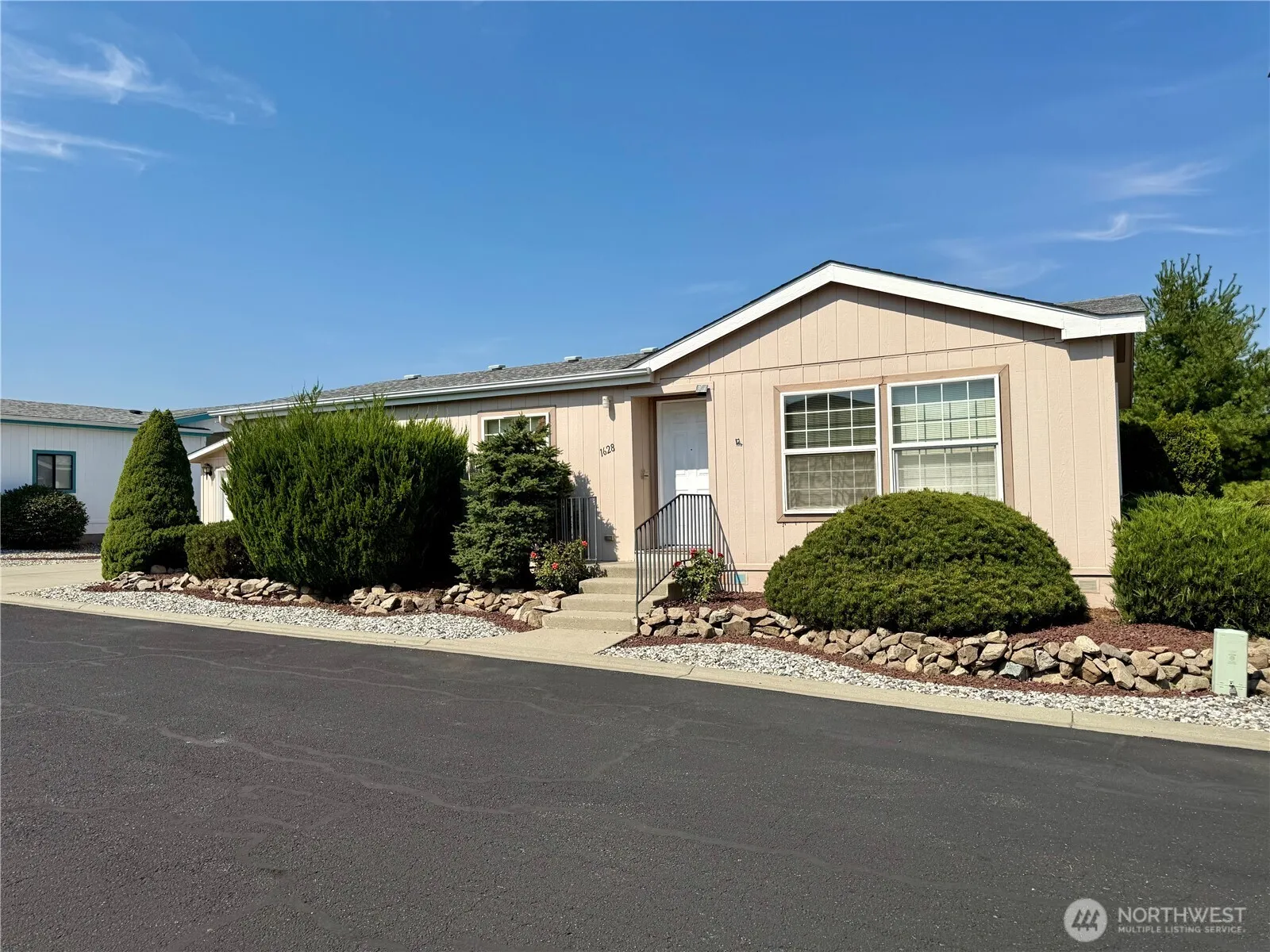 Property photo for 1628 Pleasant Avenue, Wenatchee