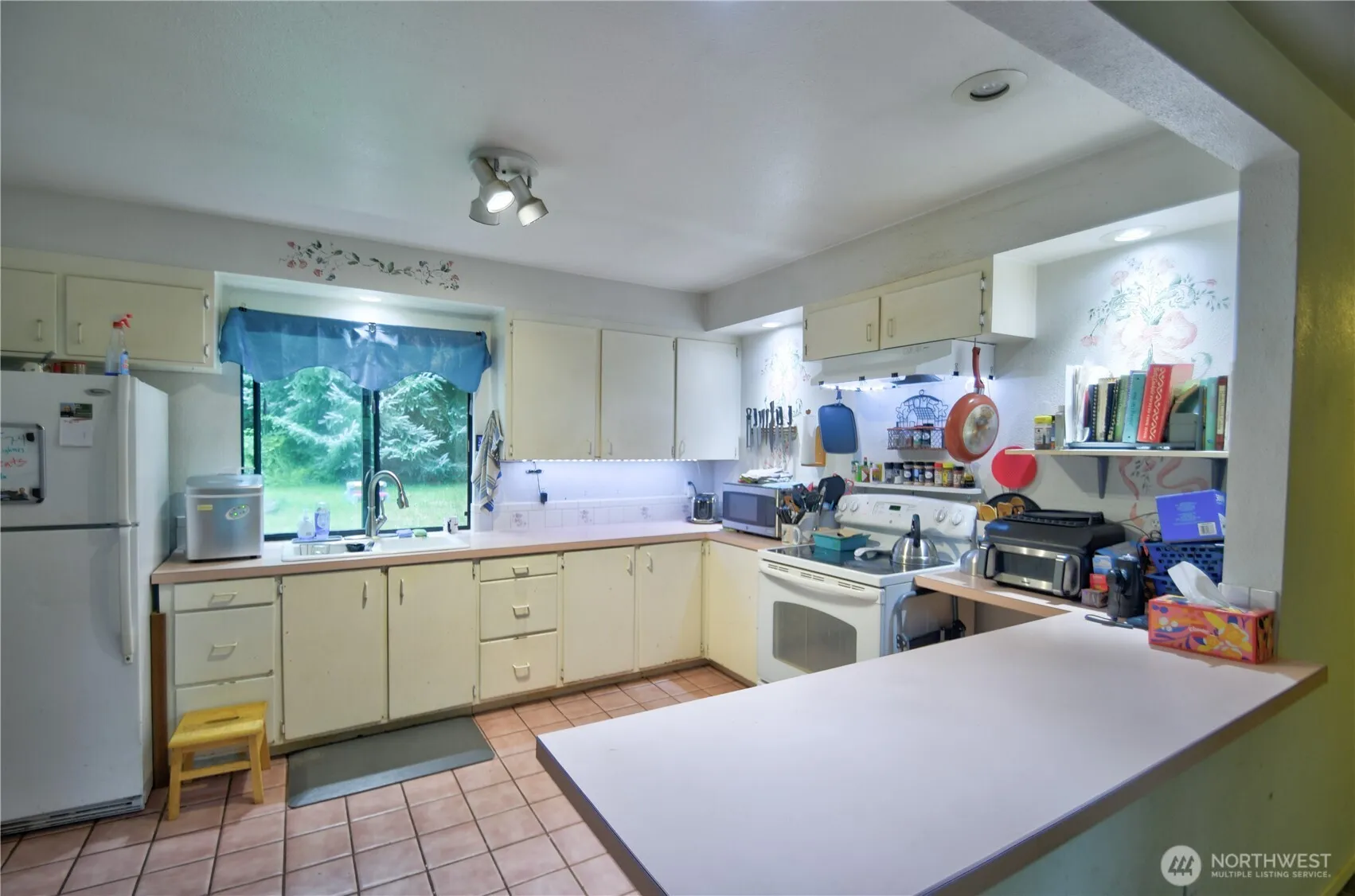 Property photo for 8427 Waddell Creek Road Sw, Olympia photo 4