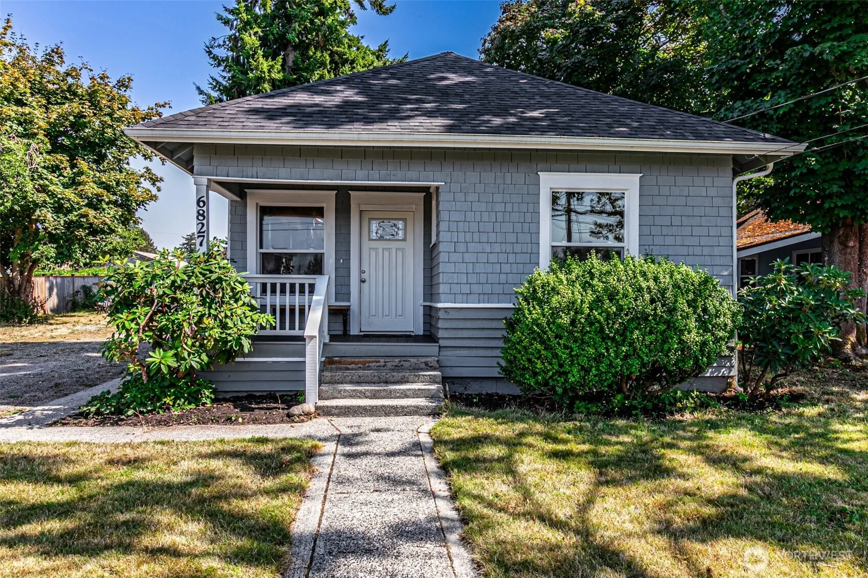 Property photo for 6827 S Thompson Avenue, Tacoma photo 2