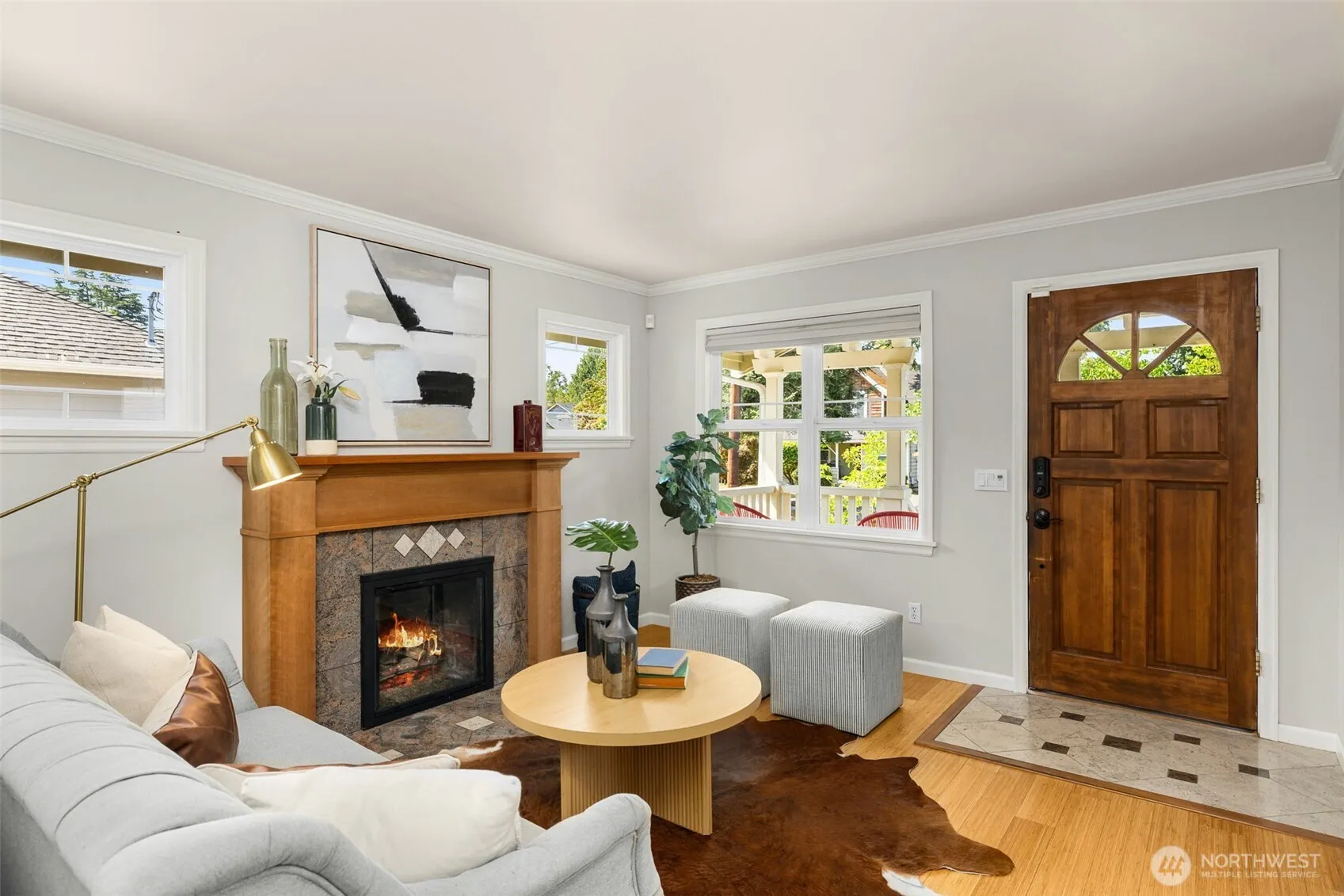 Property photo for 3222 39th Avenue Sw, Seattle photo 3