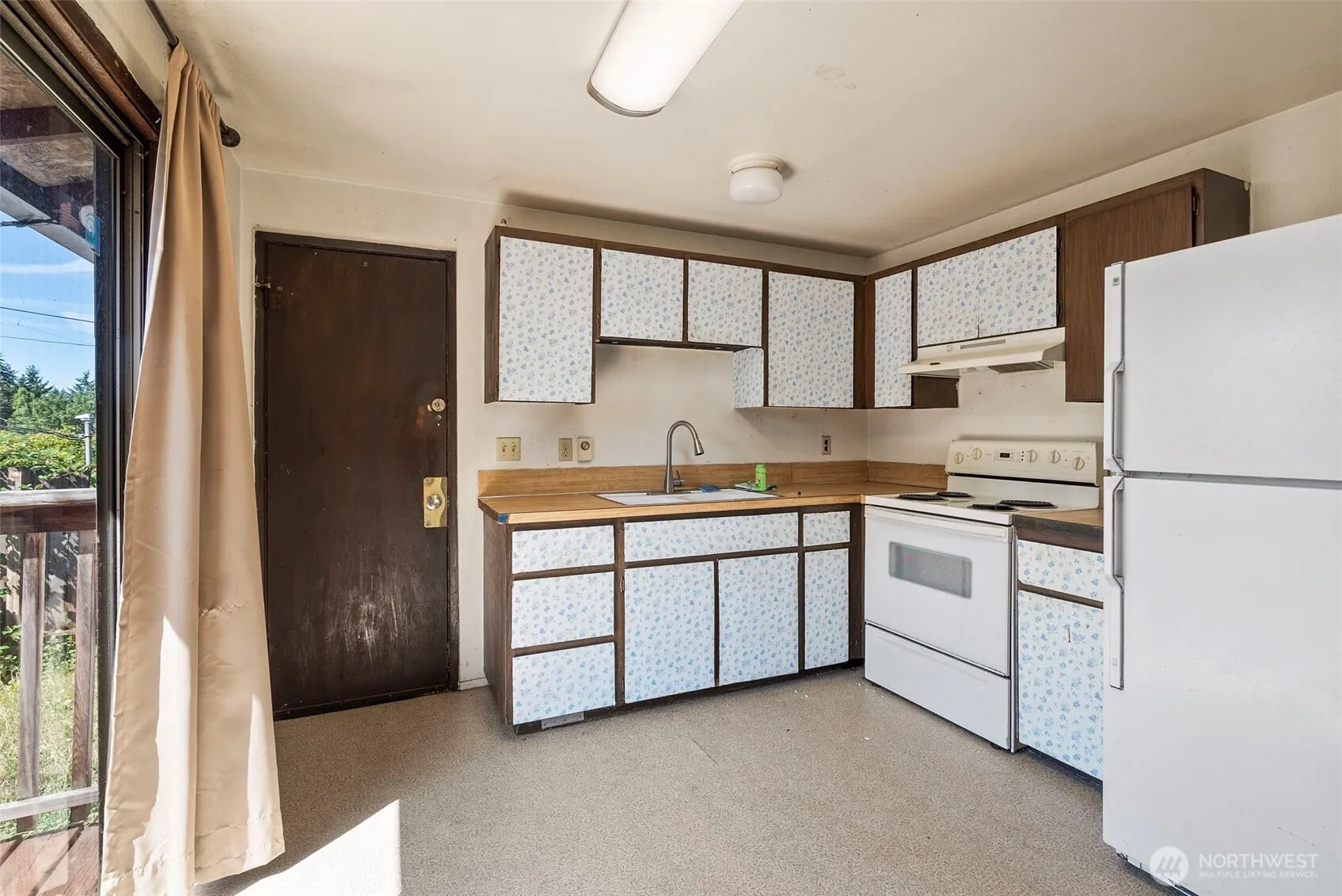 Property photo for 2022 E 36th Street, Tacoma photo 5