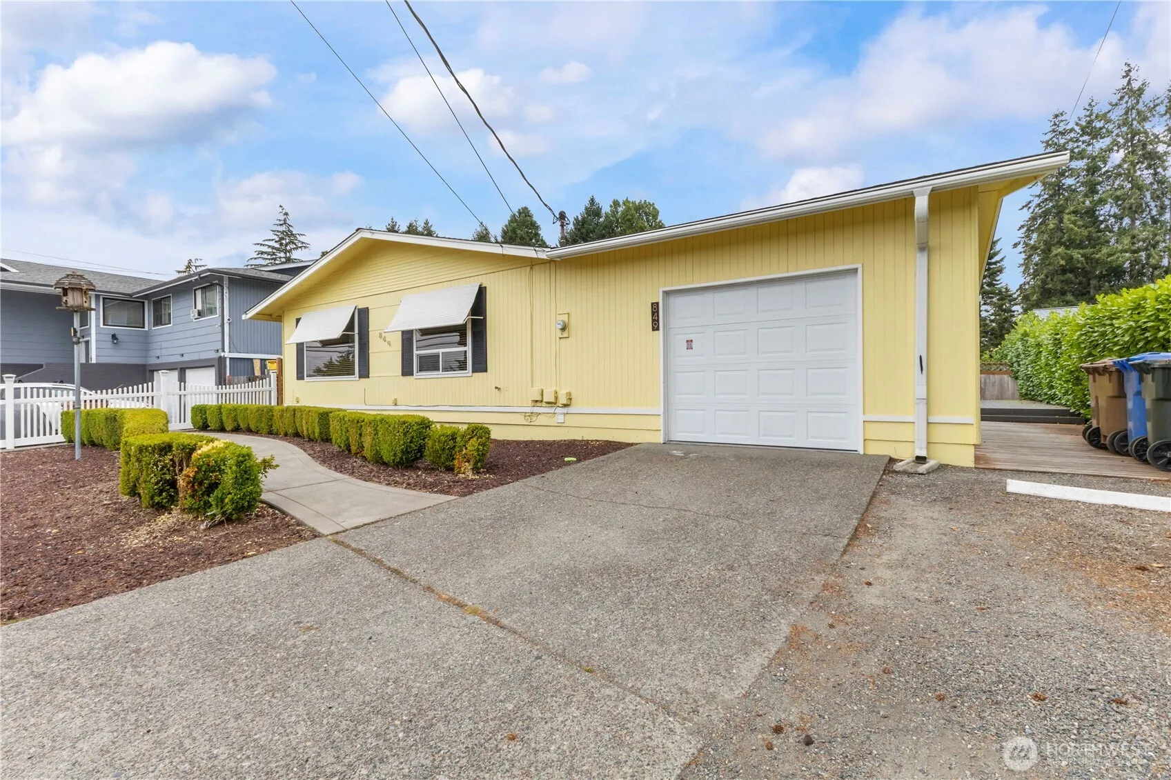 Property photo for 849 S Jackson Ave, Tacoma photo 2