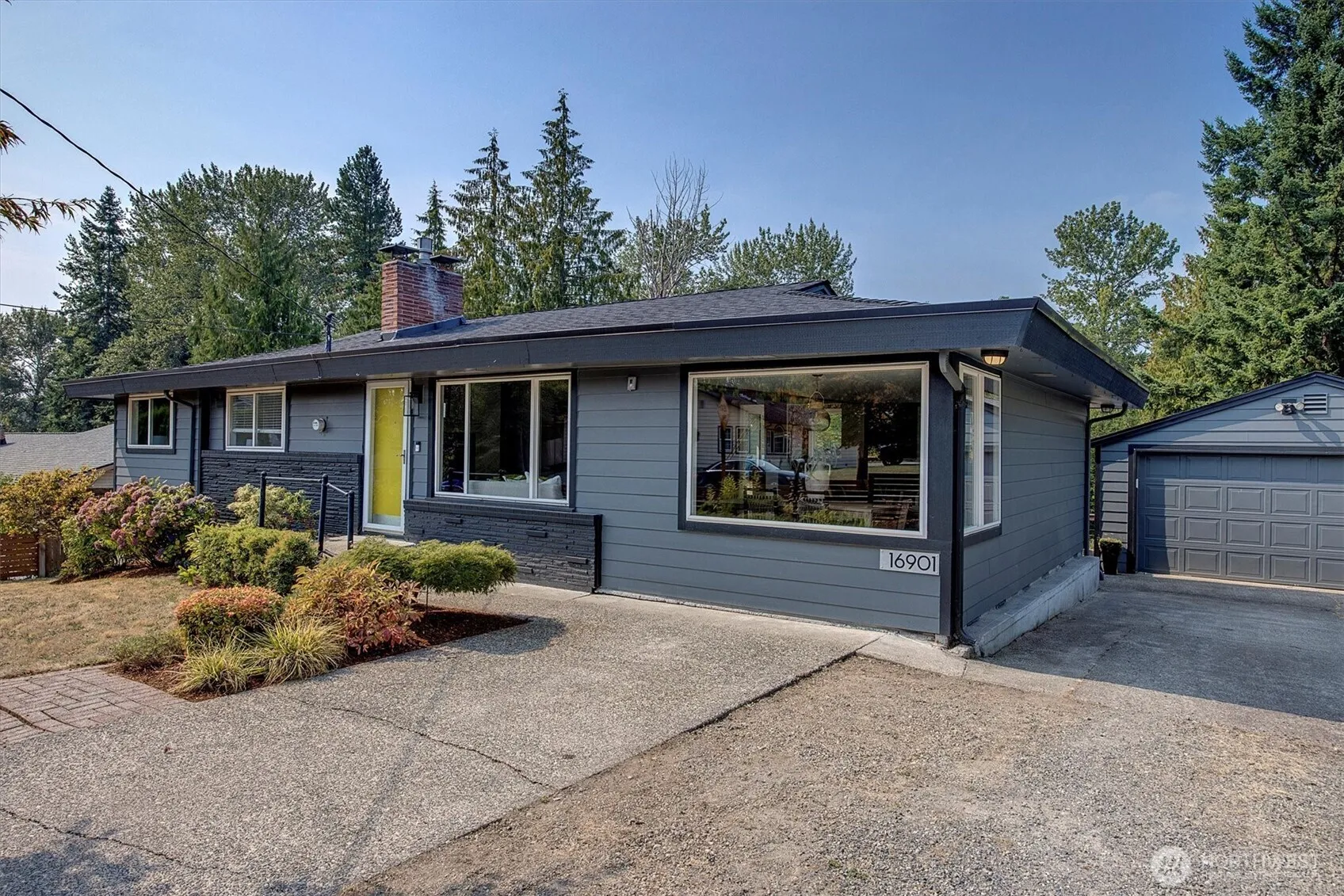 Property photo for 16901 113th Avenue Se, Renton