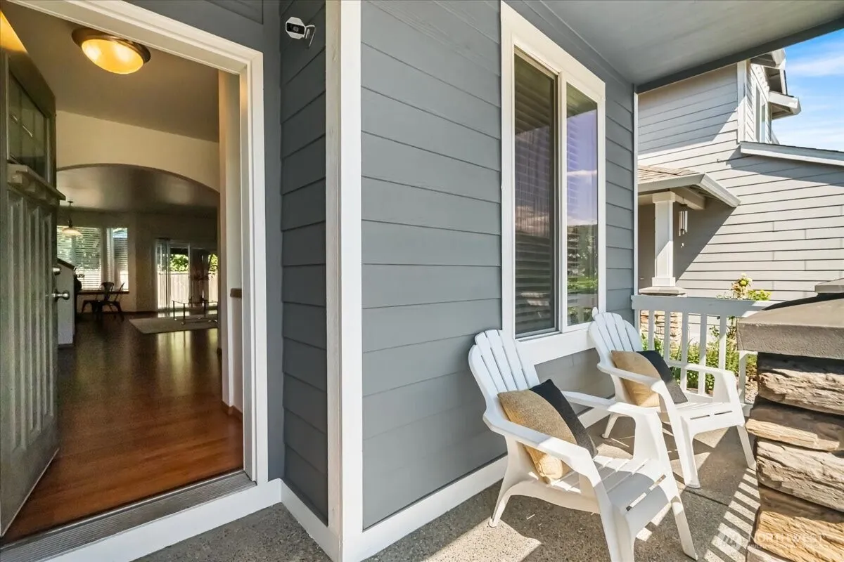 Property photo for 4443 S 76th Street Ct, Tacoma photo 2