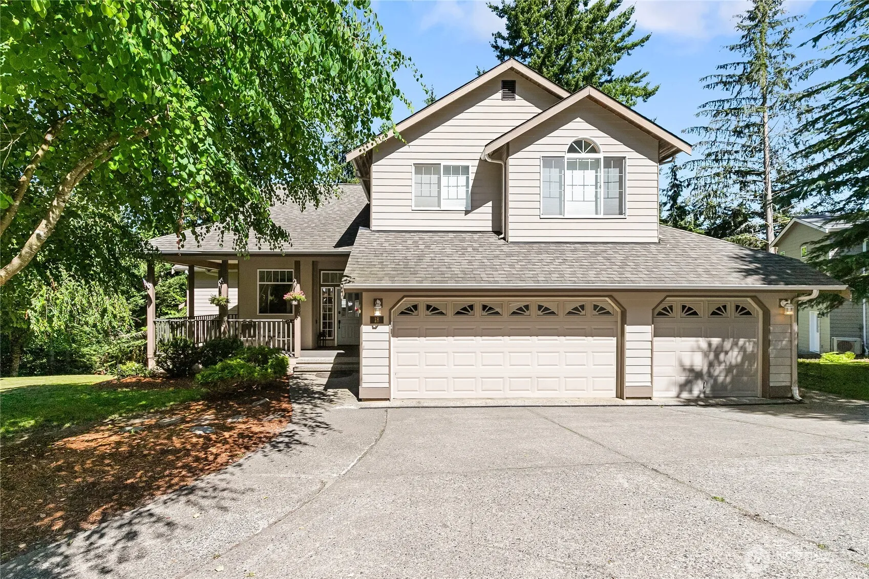 Property photo for 18 Sweetclover Circle, Bellingham