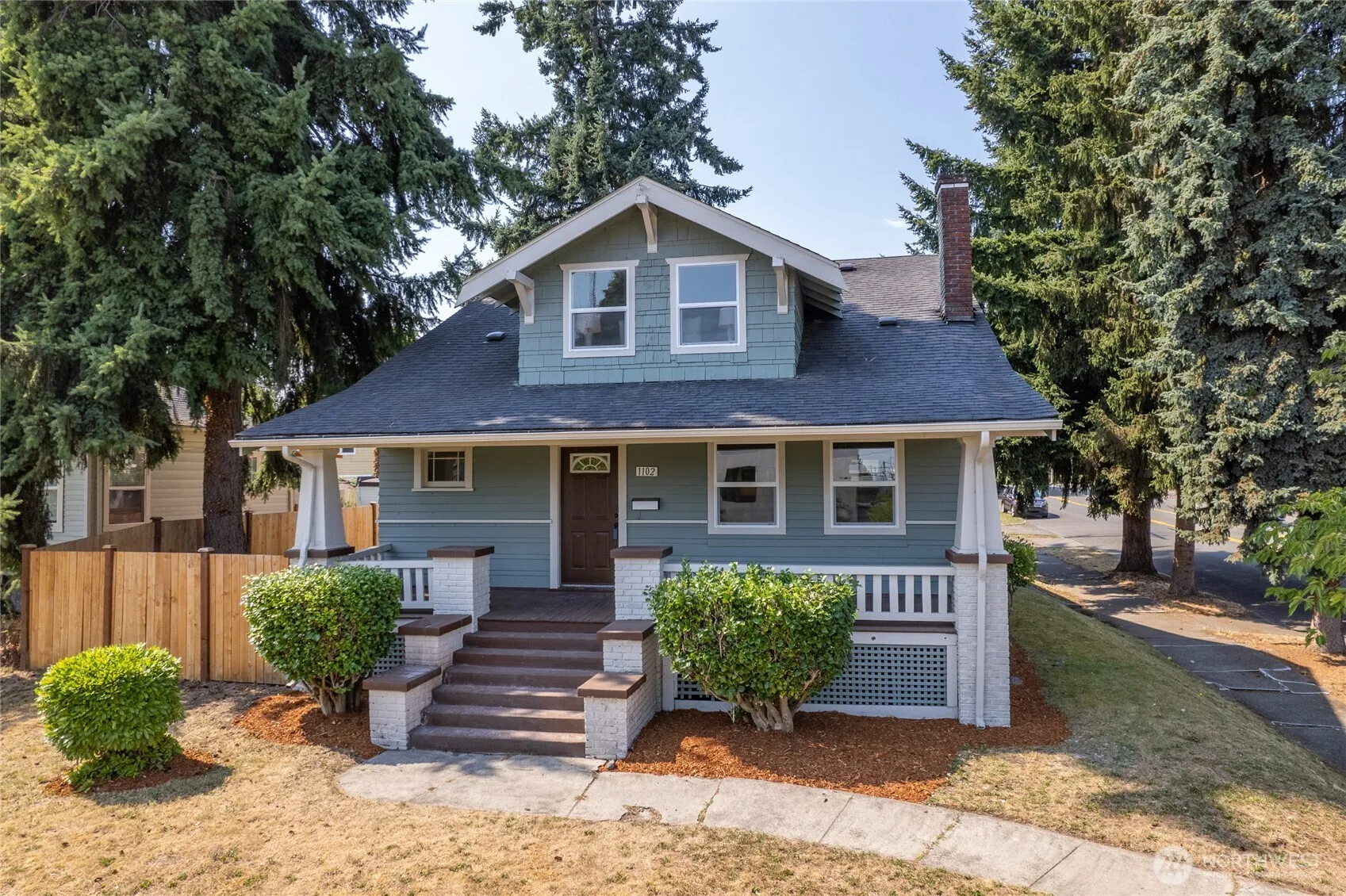 Property photo for 1102 S Ainsworth, Tacoma photo 3