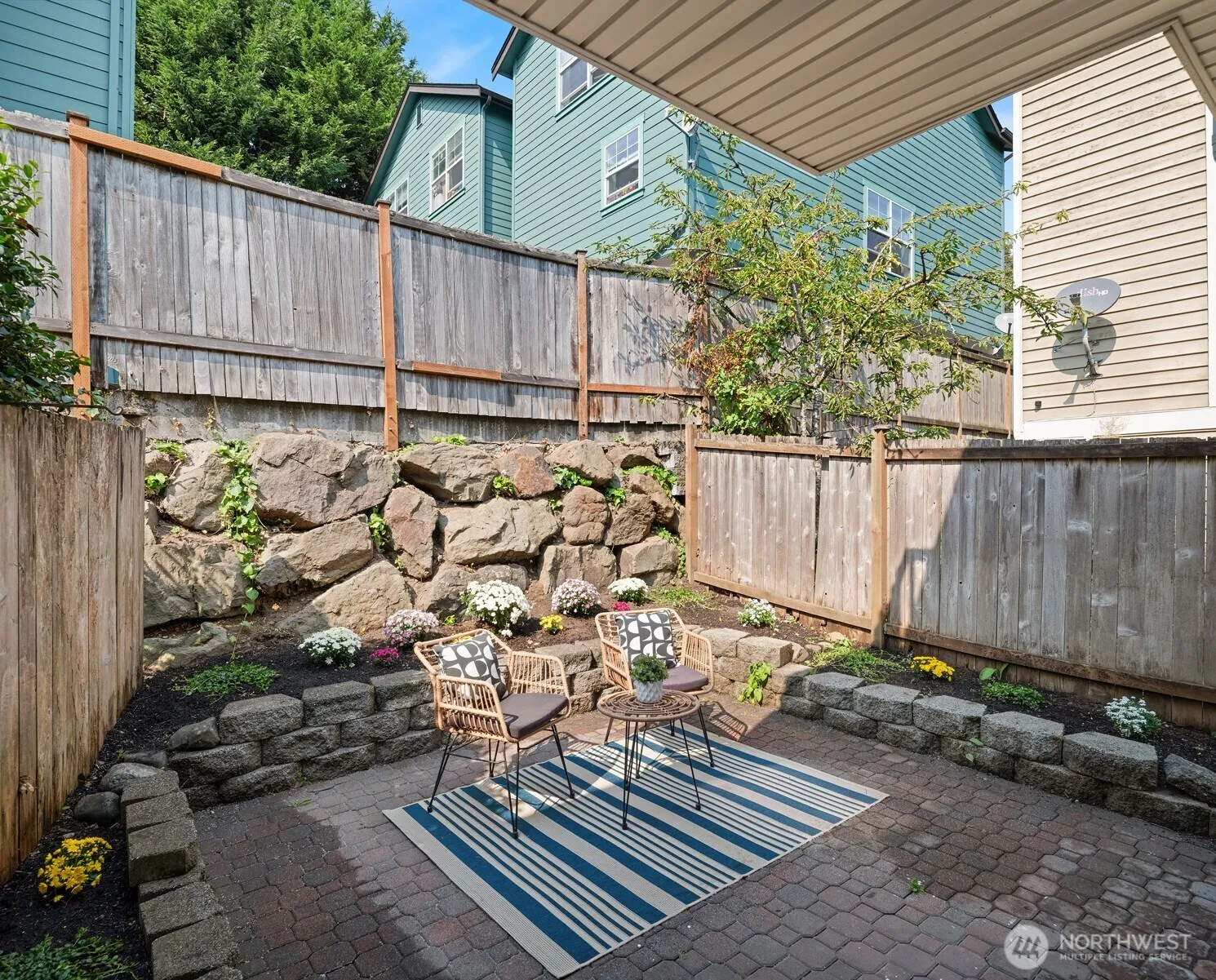 Property photo for 1231 Ne 135th Street #d, Seattle photo 5