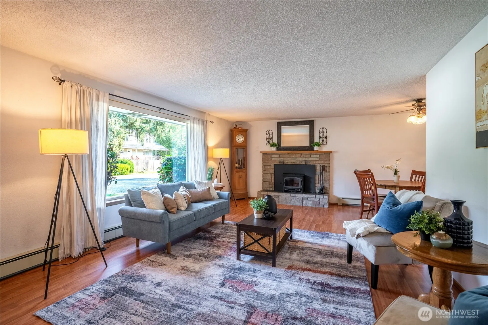Property photo for 11010 26th Avenue E, Tacoma photo 3