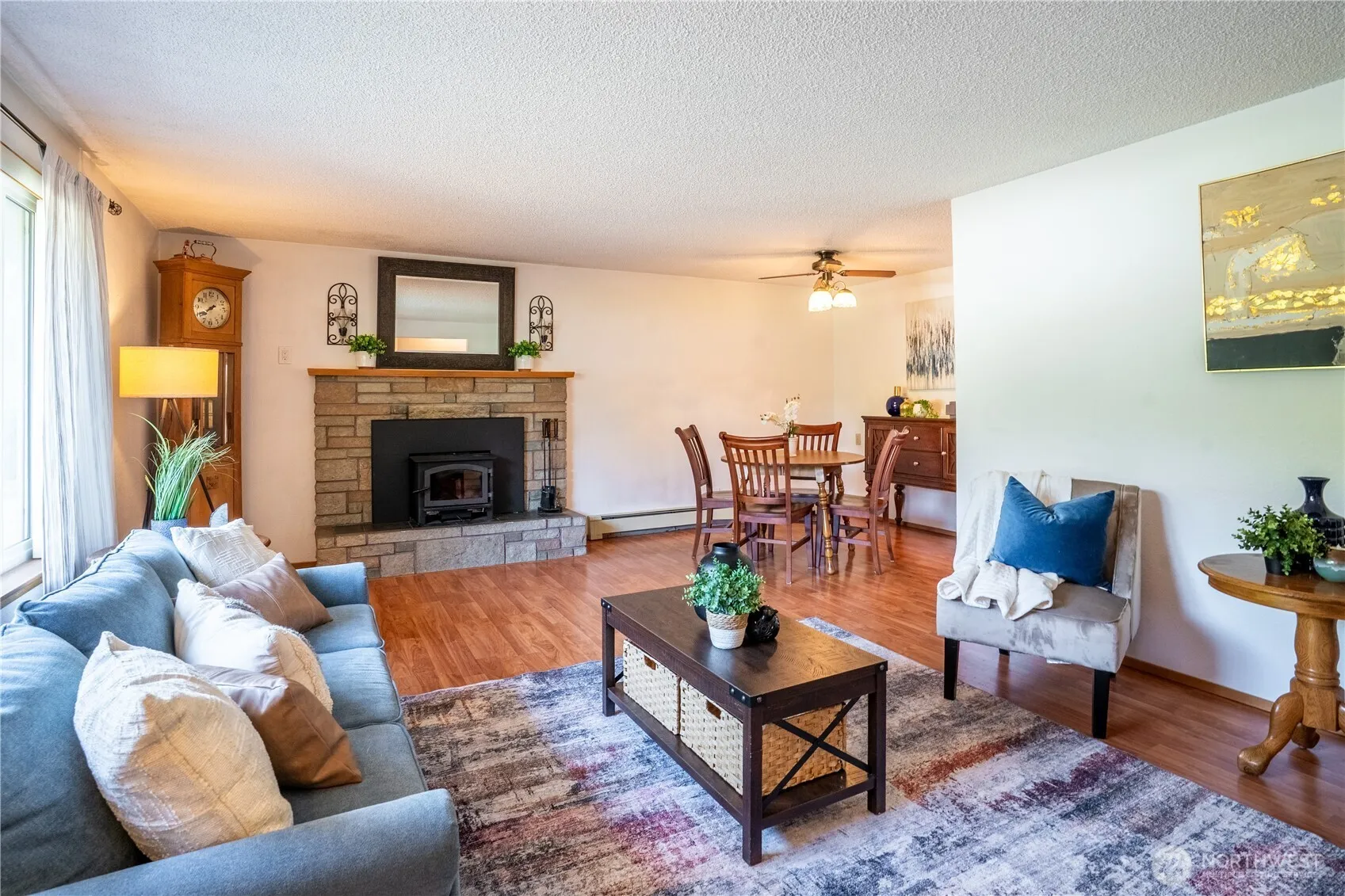 Property photo for 11010 26th Avenue E, Tacoma photo 2
