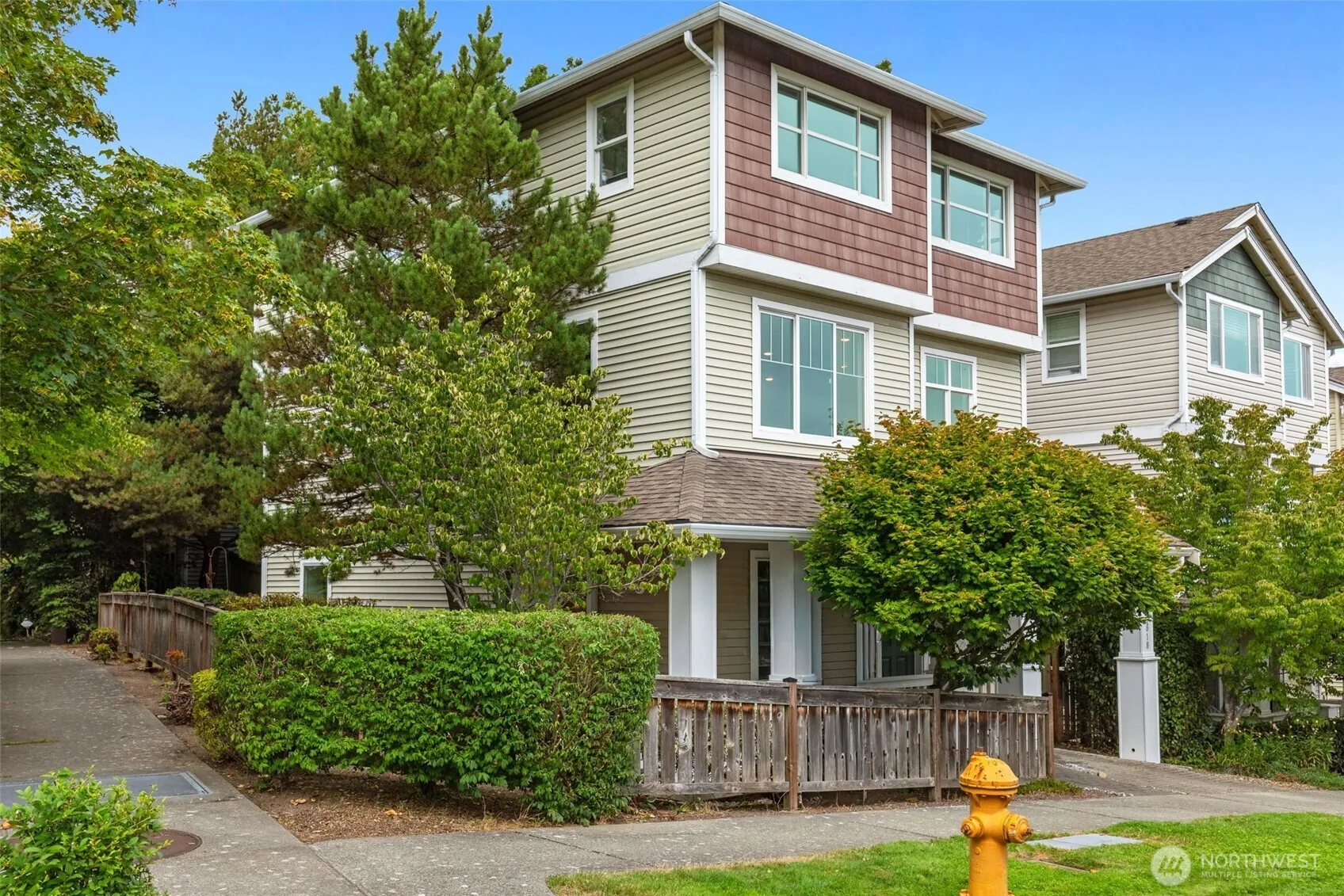 Property photo for 2818 Sw Graham Street, Seattle
