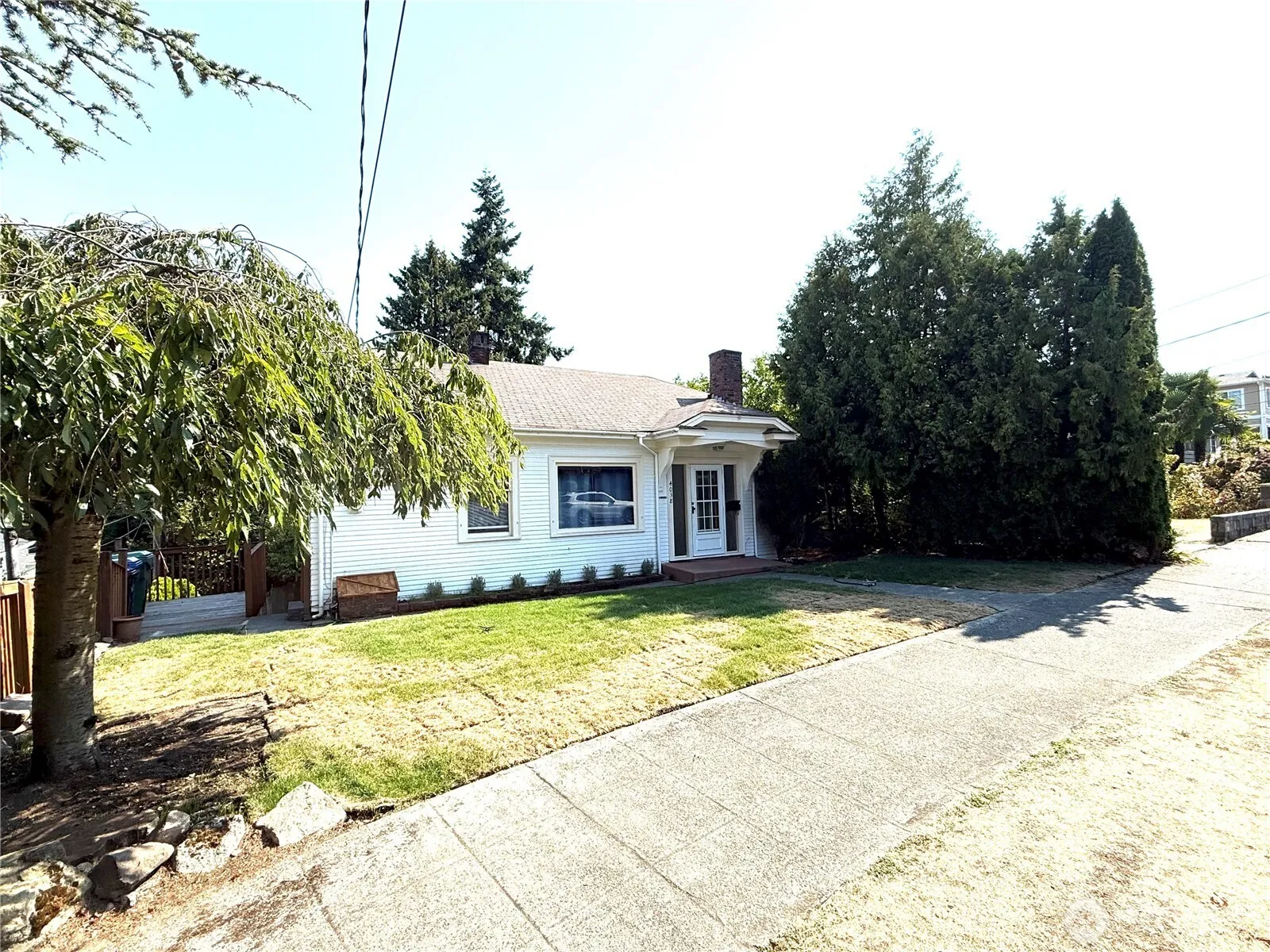 Property photo for 4038 34th Avenue Sw, Seattle