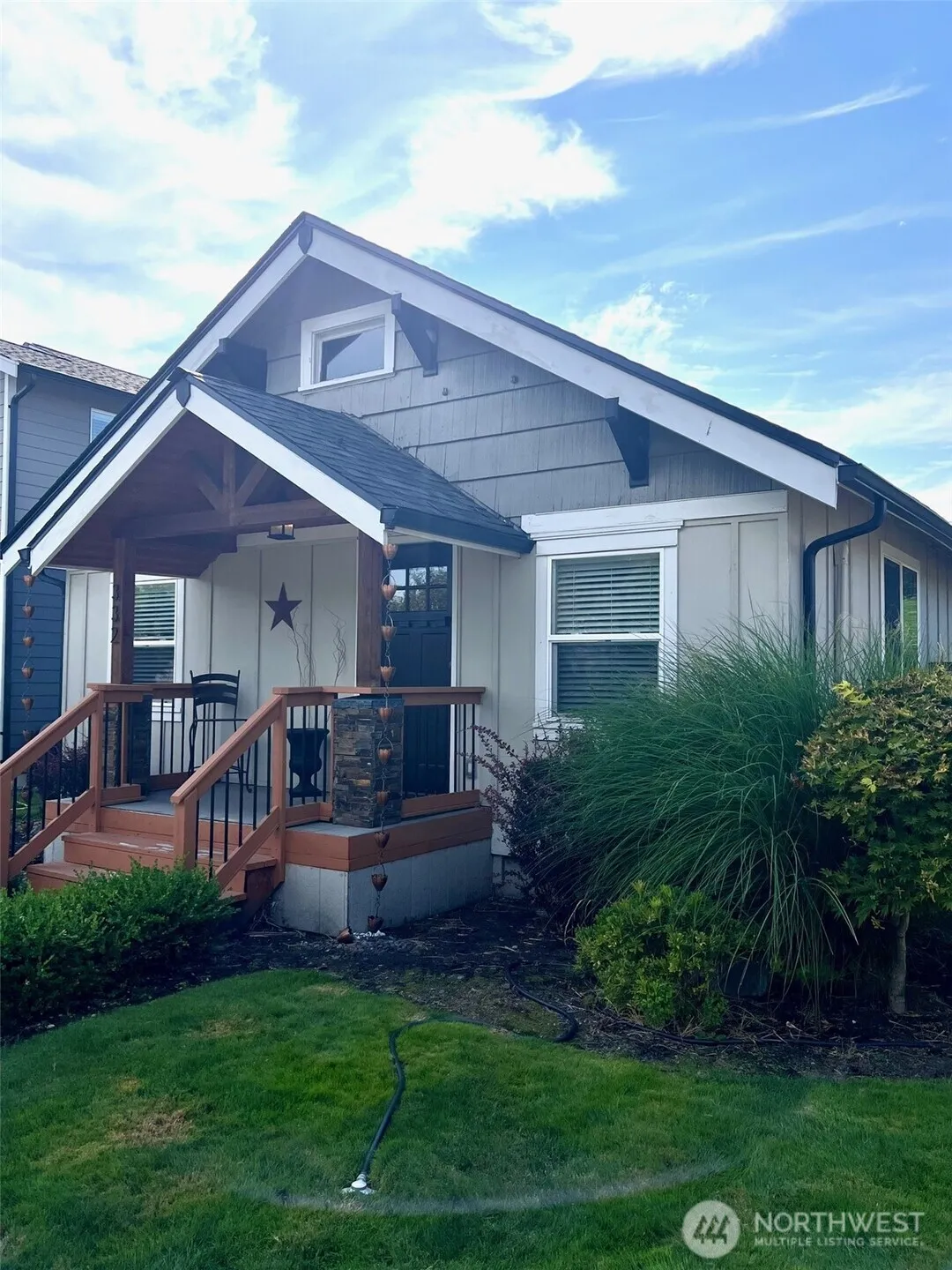 Property photo for 332 5th Street Se, Puyallup