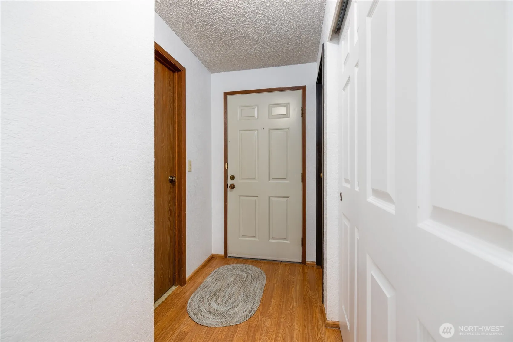 Property photo for 19215 40th Avenue W #c-3, Lynnwood photo 4