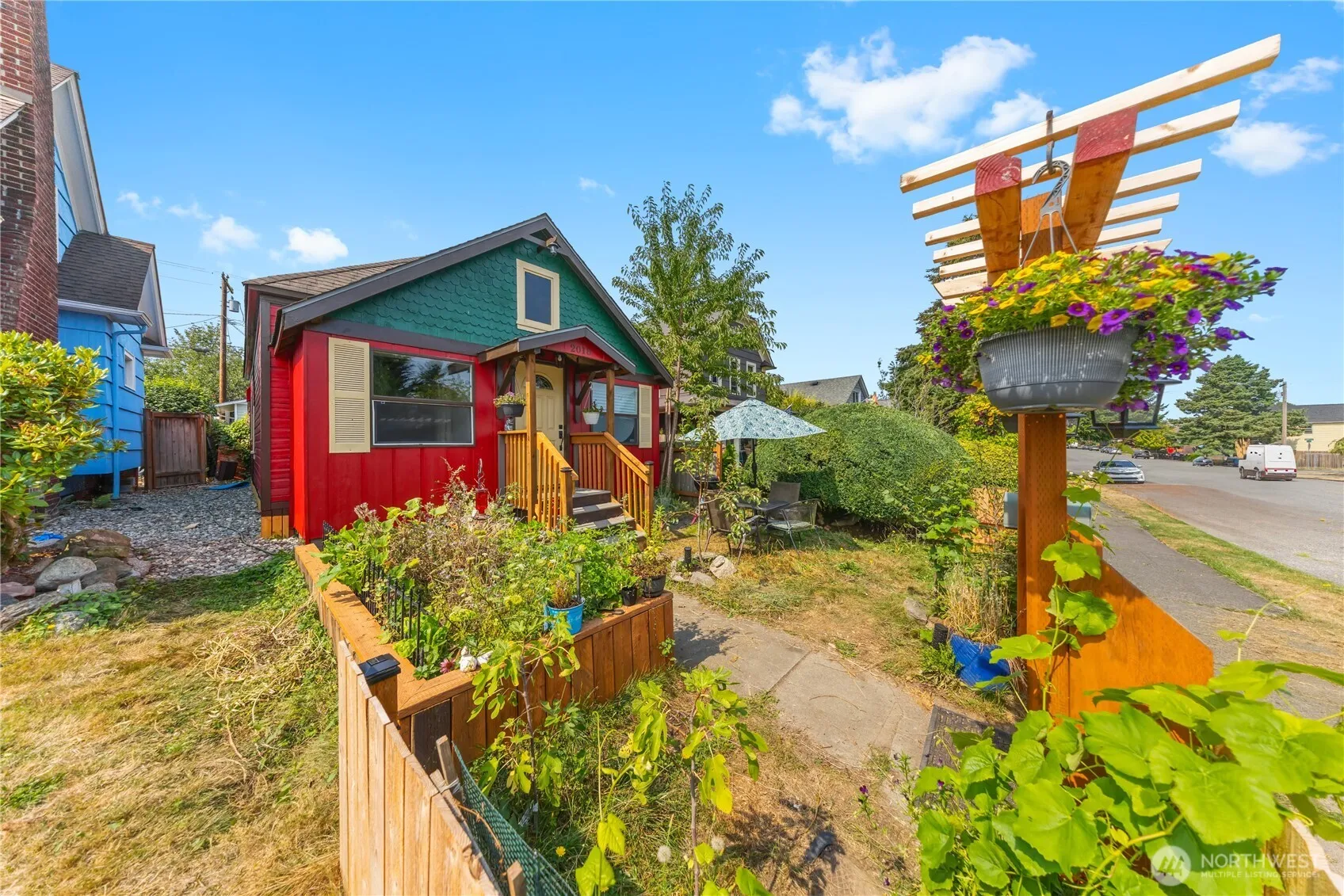 2018 Rockefeller Avenue, Everett