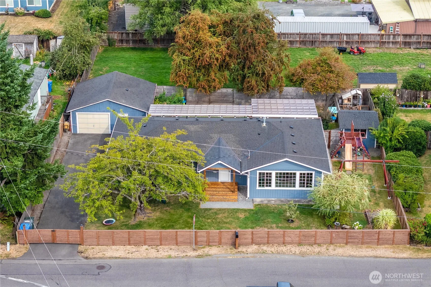 Property photo for 1105 17th Street Se, Puyallup