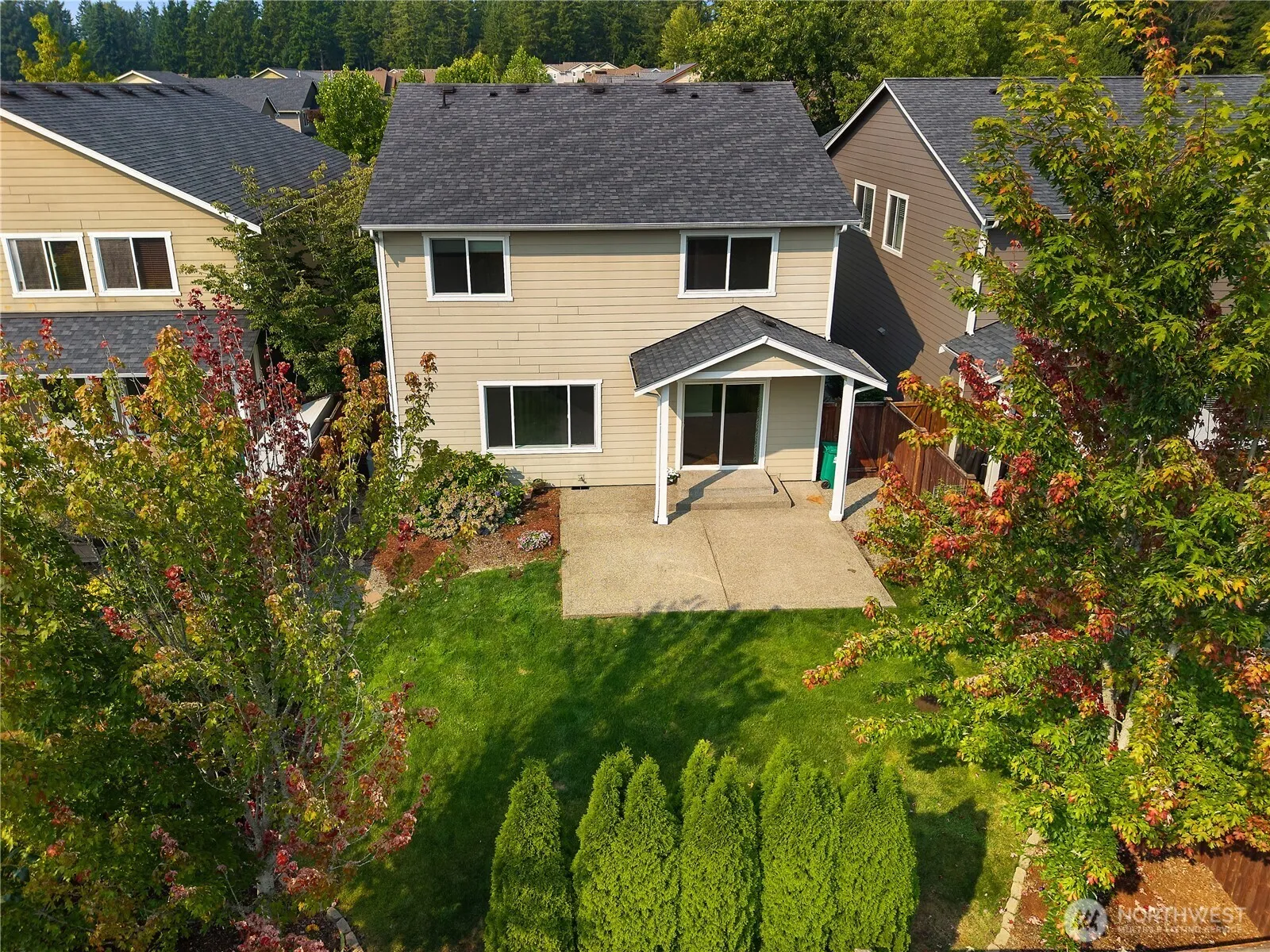 Property photo for 4209 3rd Avenue Nw, Olympia photo 2