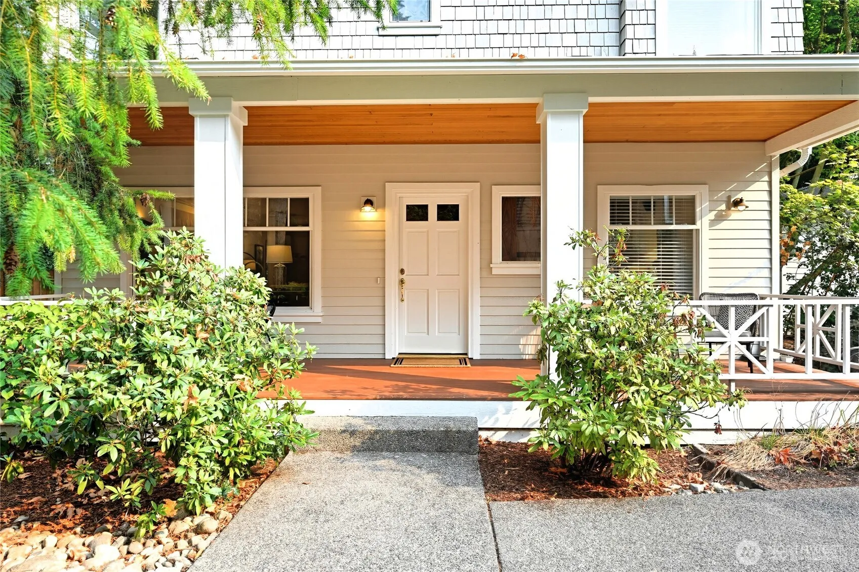 Property photo for 5905 106th Avenue Ne, Kirkland photo 2