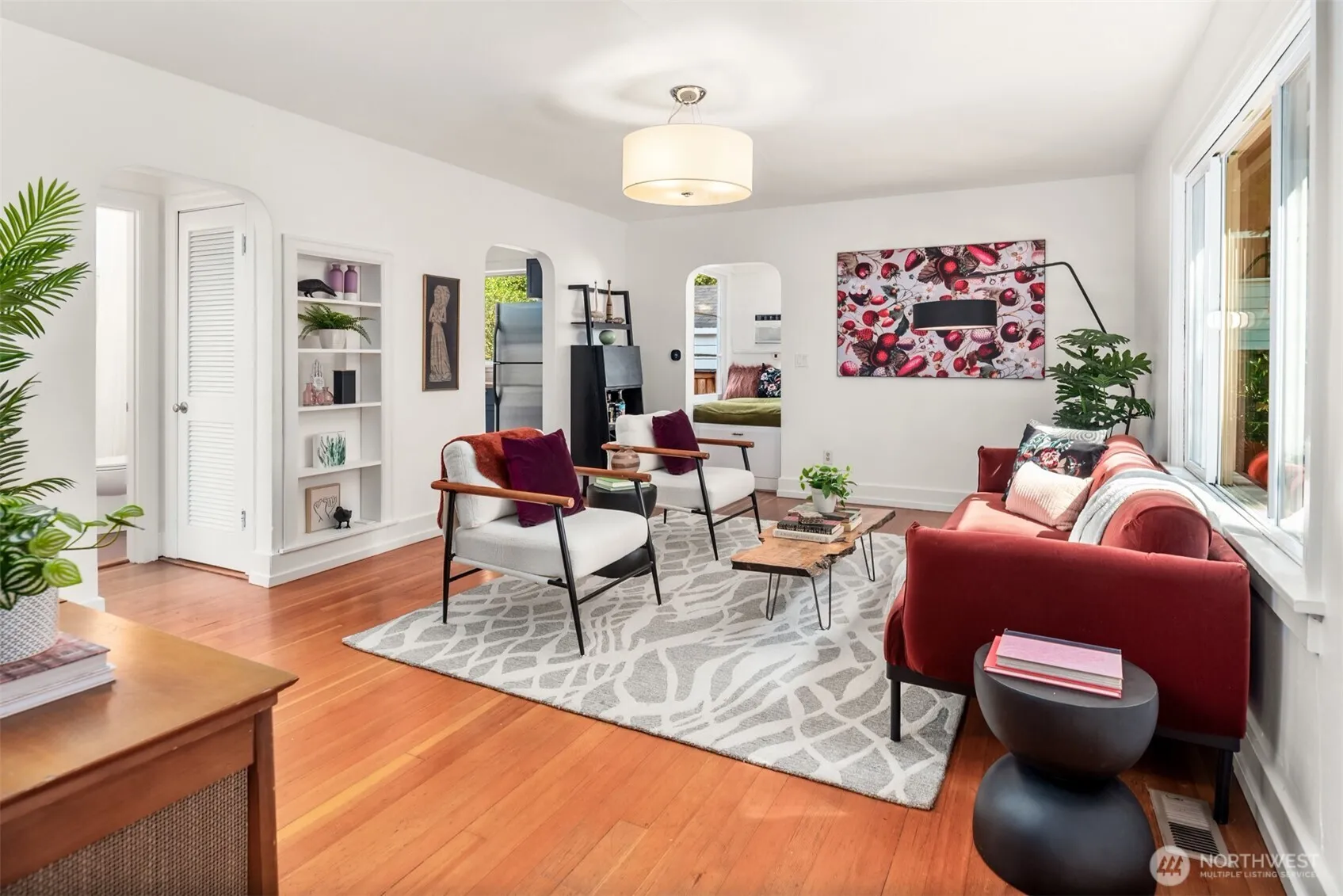 Property photo for 6008 57th Avenue Ne, Seattle photo 5