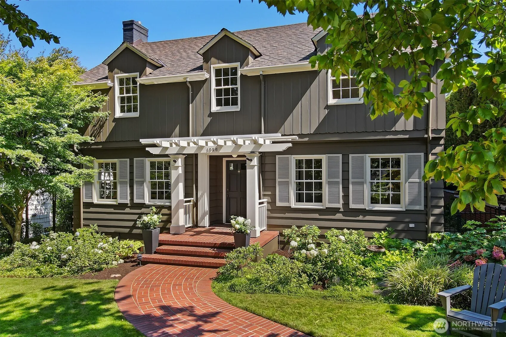 Property photo for 1026 36th Avenue E, Seattle