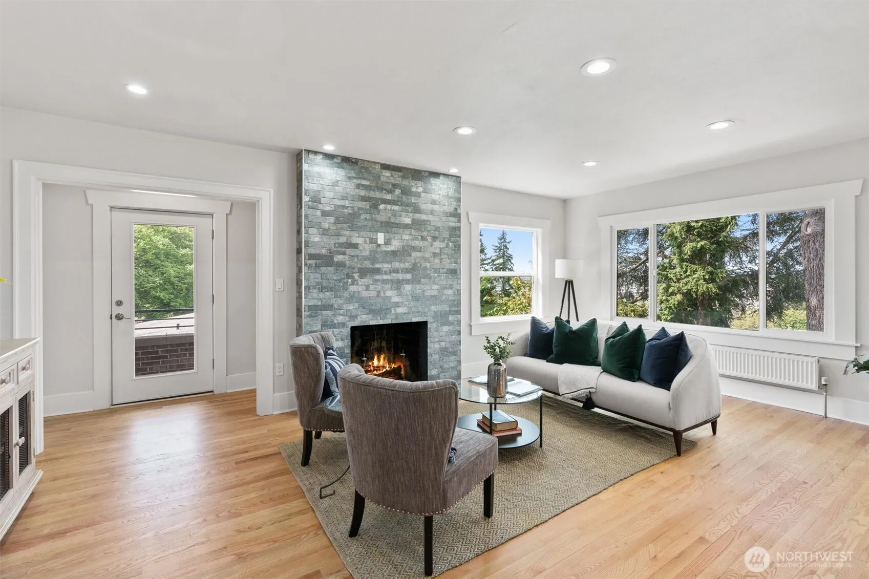 Property photo for 130 Nw 56th Street, Seattle photo 5