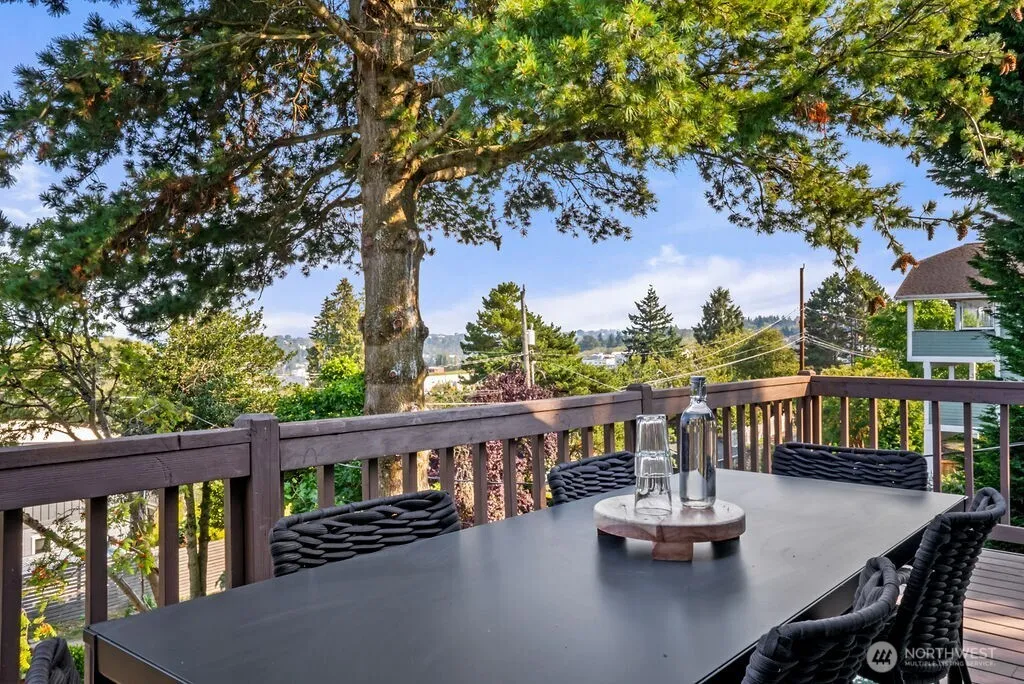 Property photo for 3817 Sw Dakota Street, Seattle