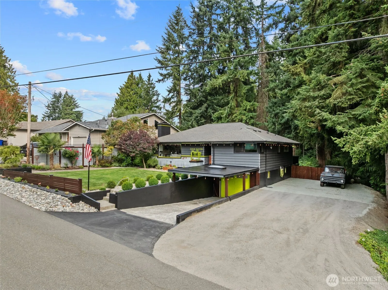 Property photo for 411 58th Street Se, Everett photo 3