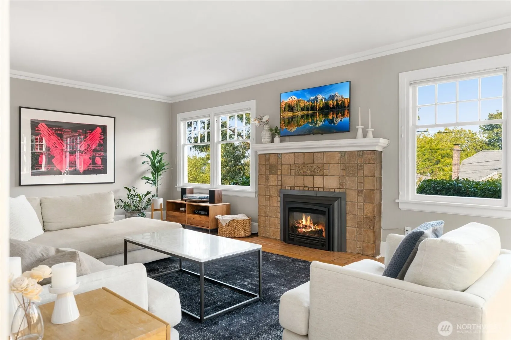 Property photo for 2553 Warren Avenue N, Seattle photo 5