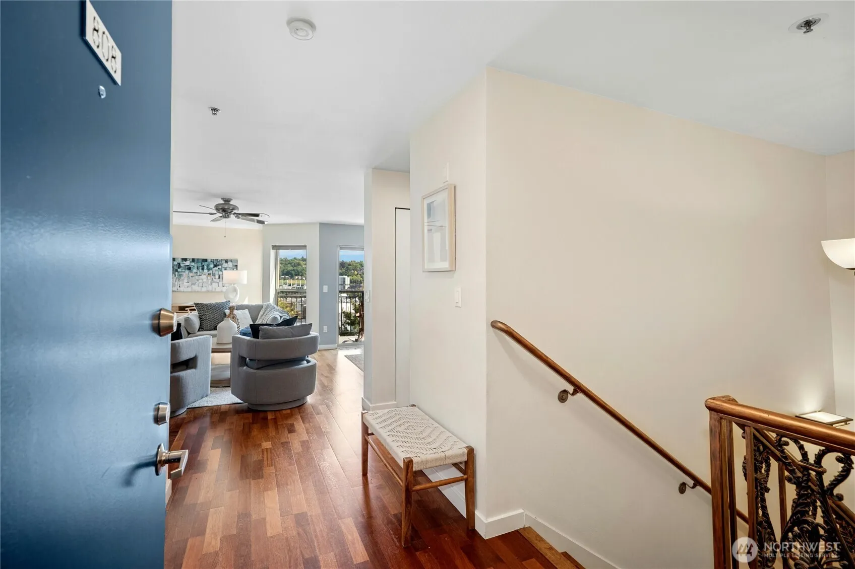 Property photo for 701 Galer Street #808, Seattle photo 5