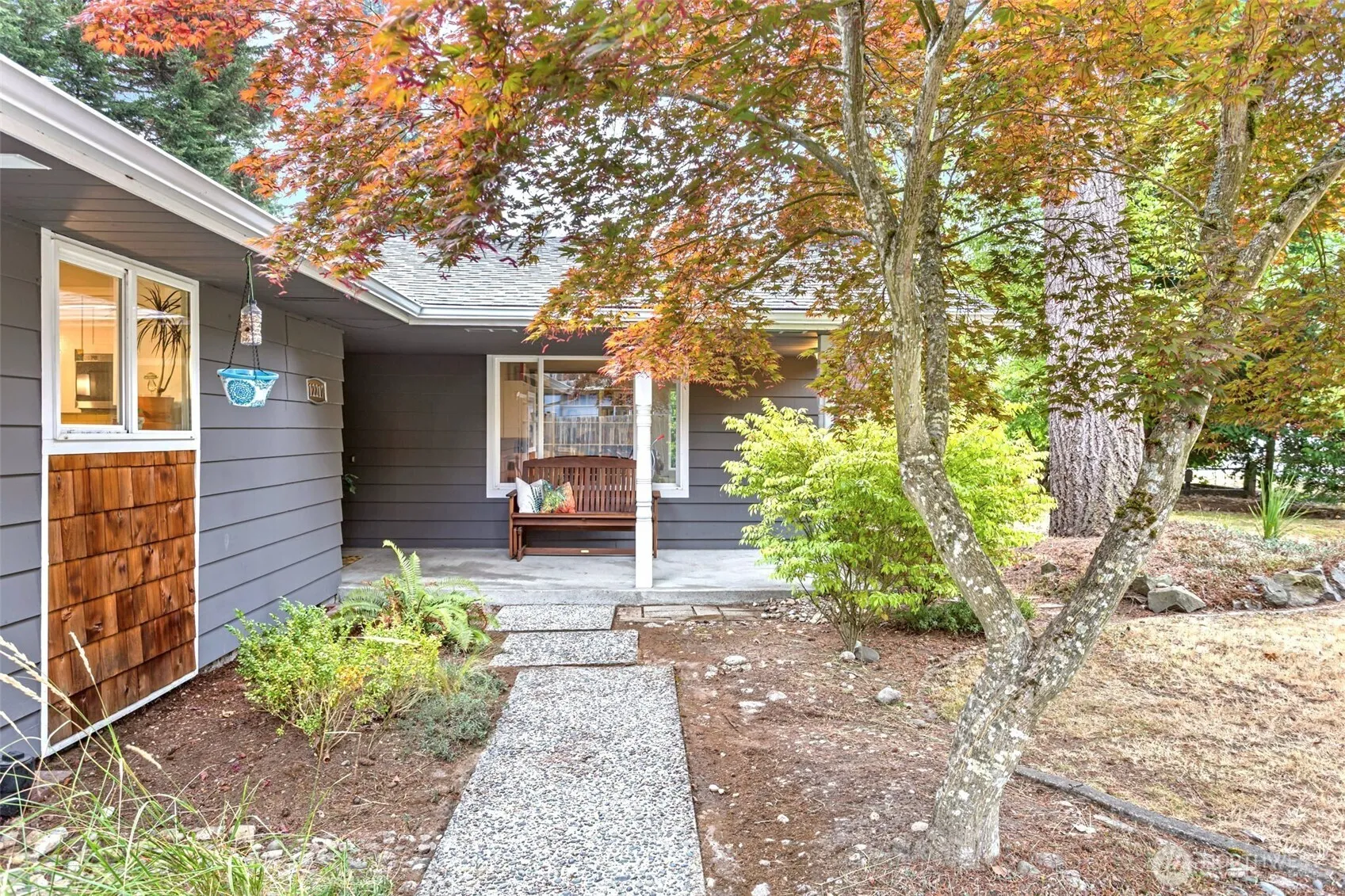 Property photo for 12217 12th Dr Se, Everett photo 2
