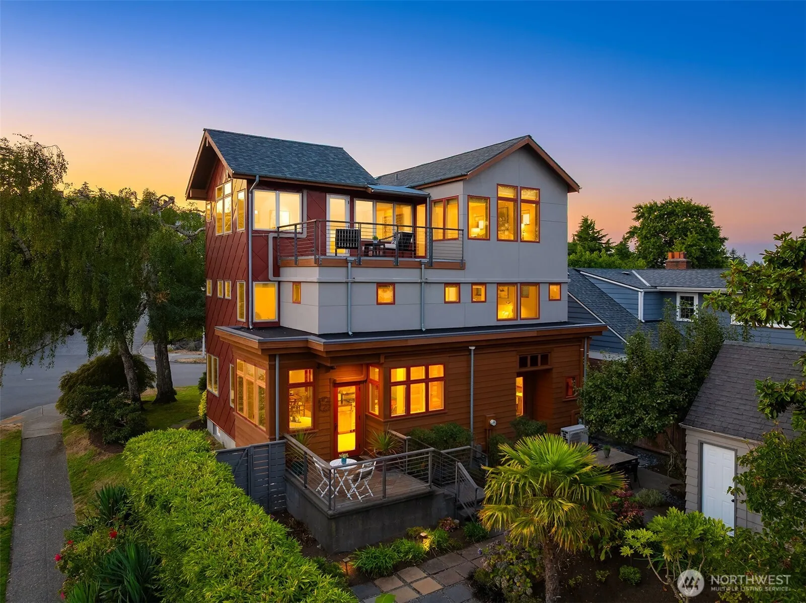 Property photo for 2252 Viewmont Way W, Seattle