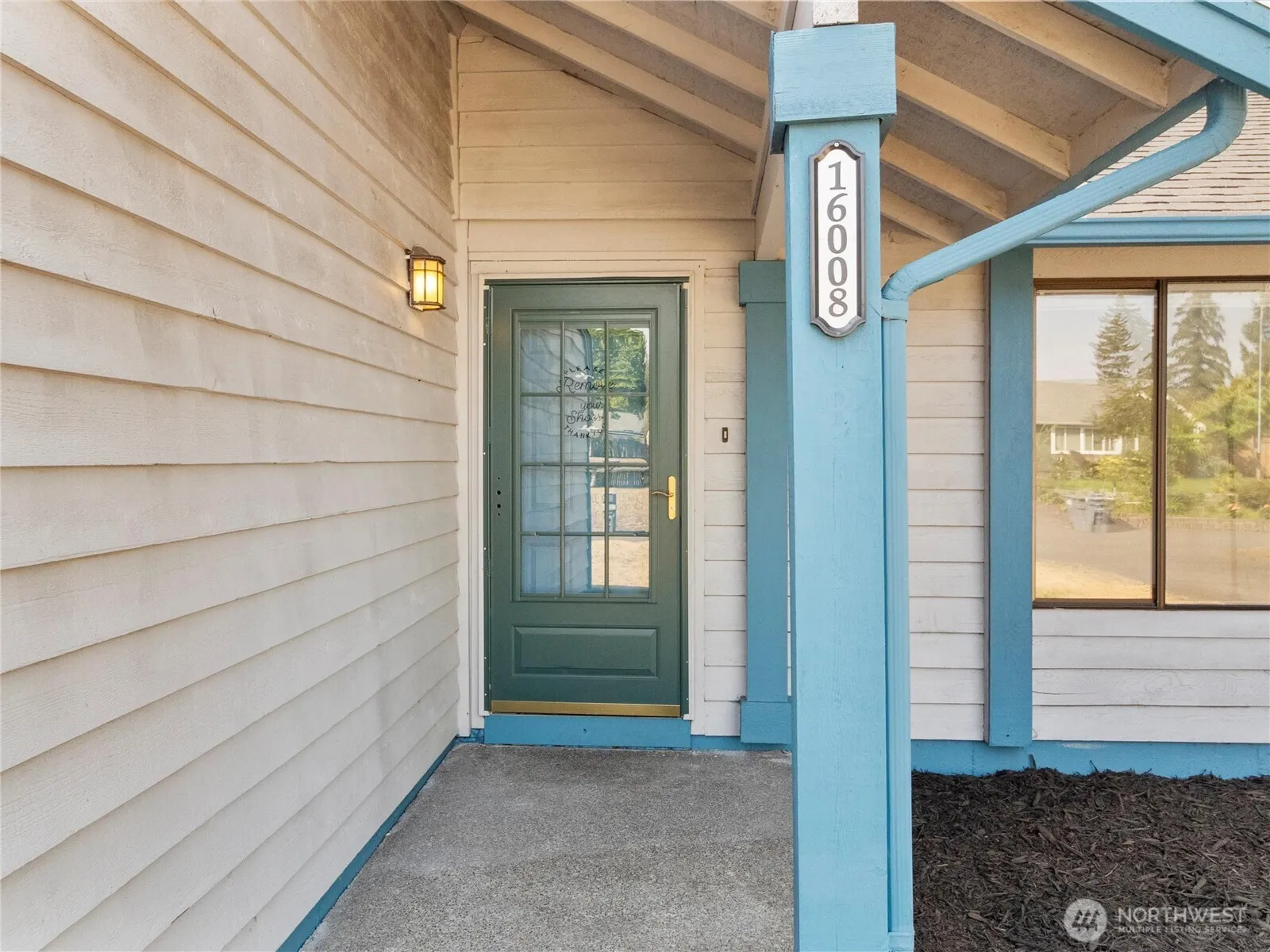 Property photo for 16008 Winchester Drive E, Tacoma photo 3