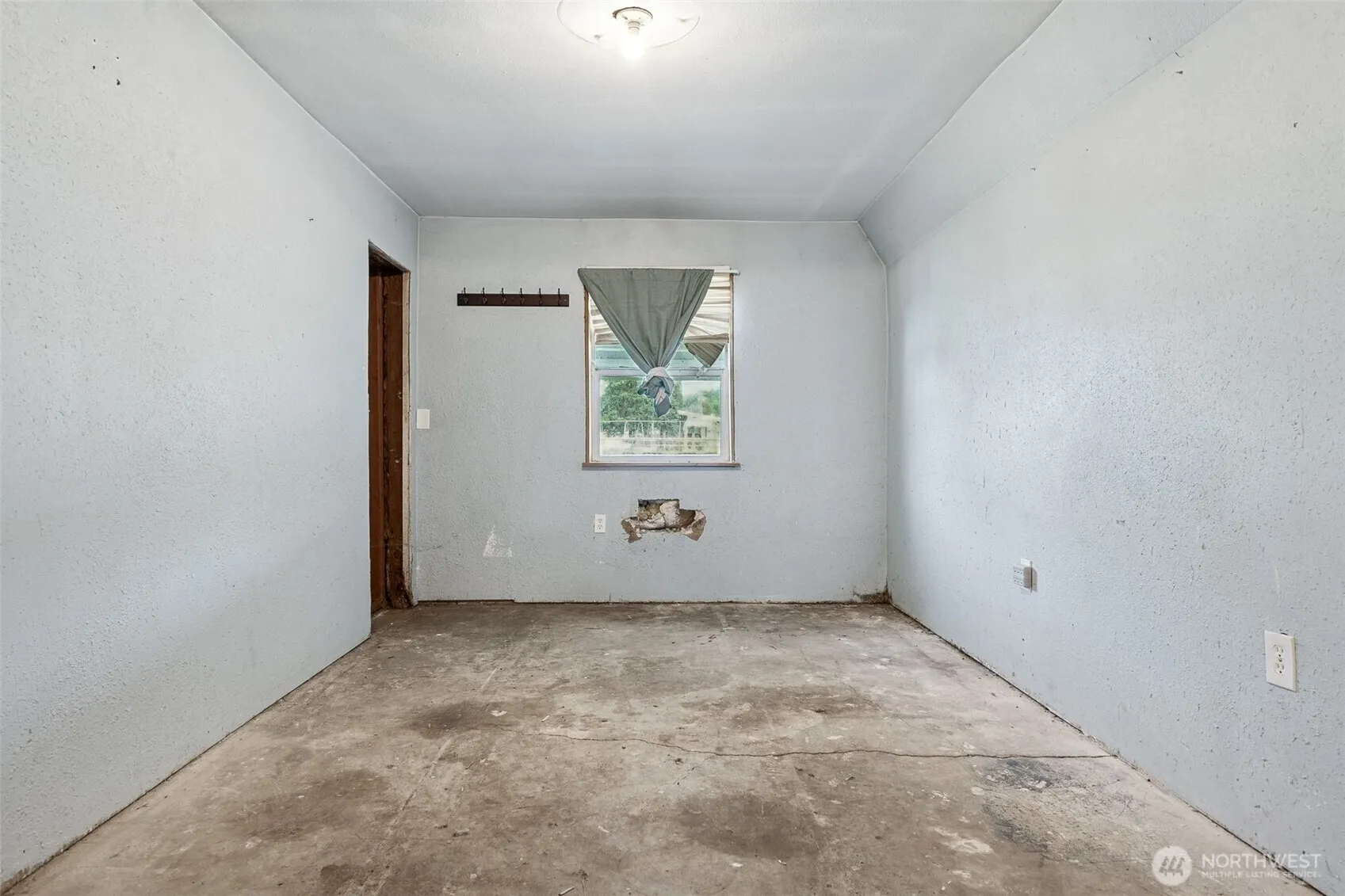 Property photo for 210 N Market Street, Bucoda photo 3