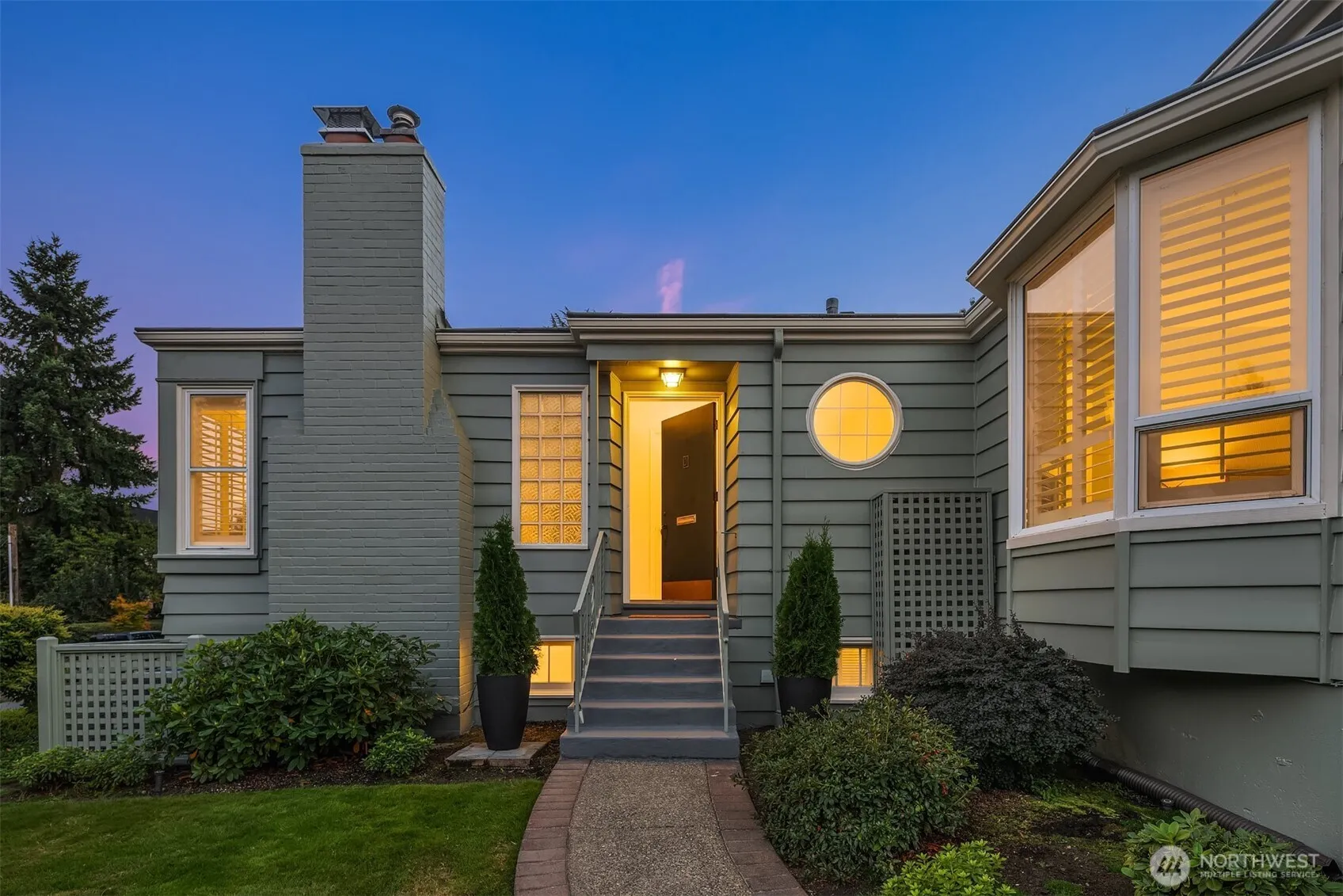 Property photo for 4855 Ne 41st Street, Seattle photo 5