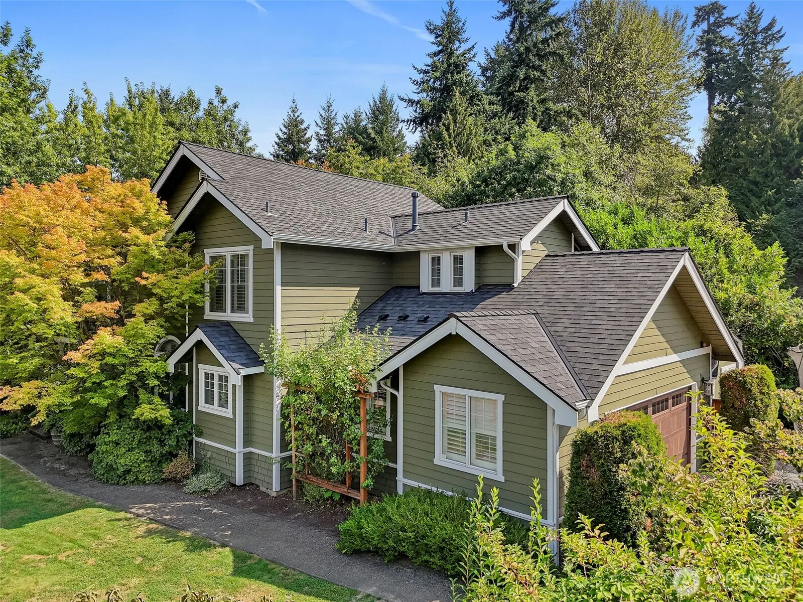 Property photo for 1835 Brookmonte Drive Se, Puyallup photo 2