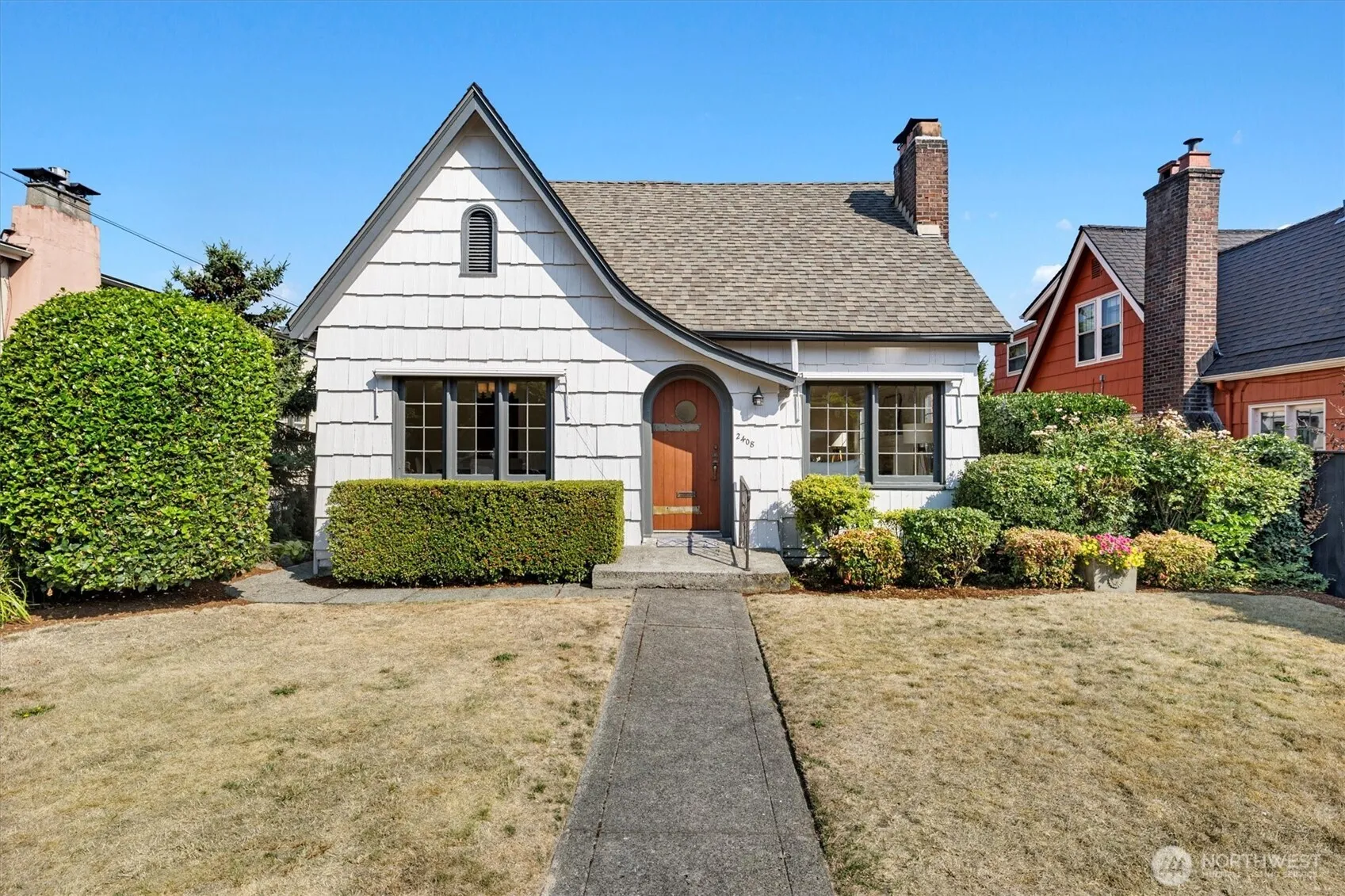 Property photo for 2408 E Roanoke Street, Seattle