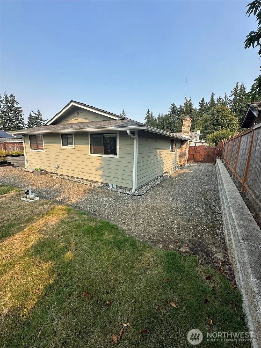 Property photo for 802 39th Place, Bellingham photo 2