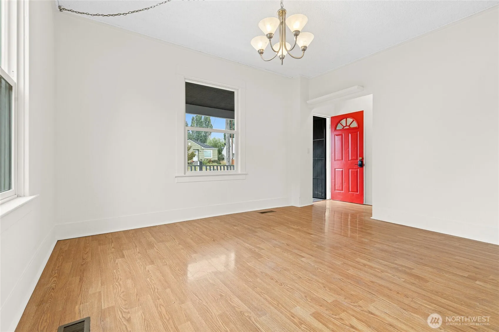 Property photo for 5412 S K Street, Tacoma photo 4
