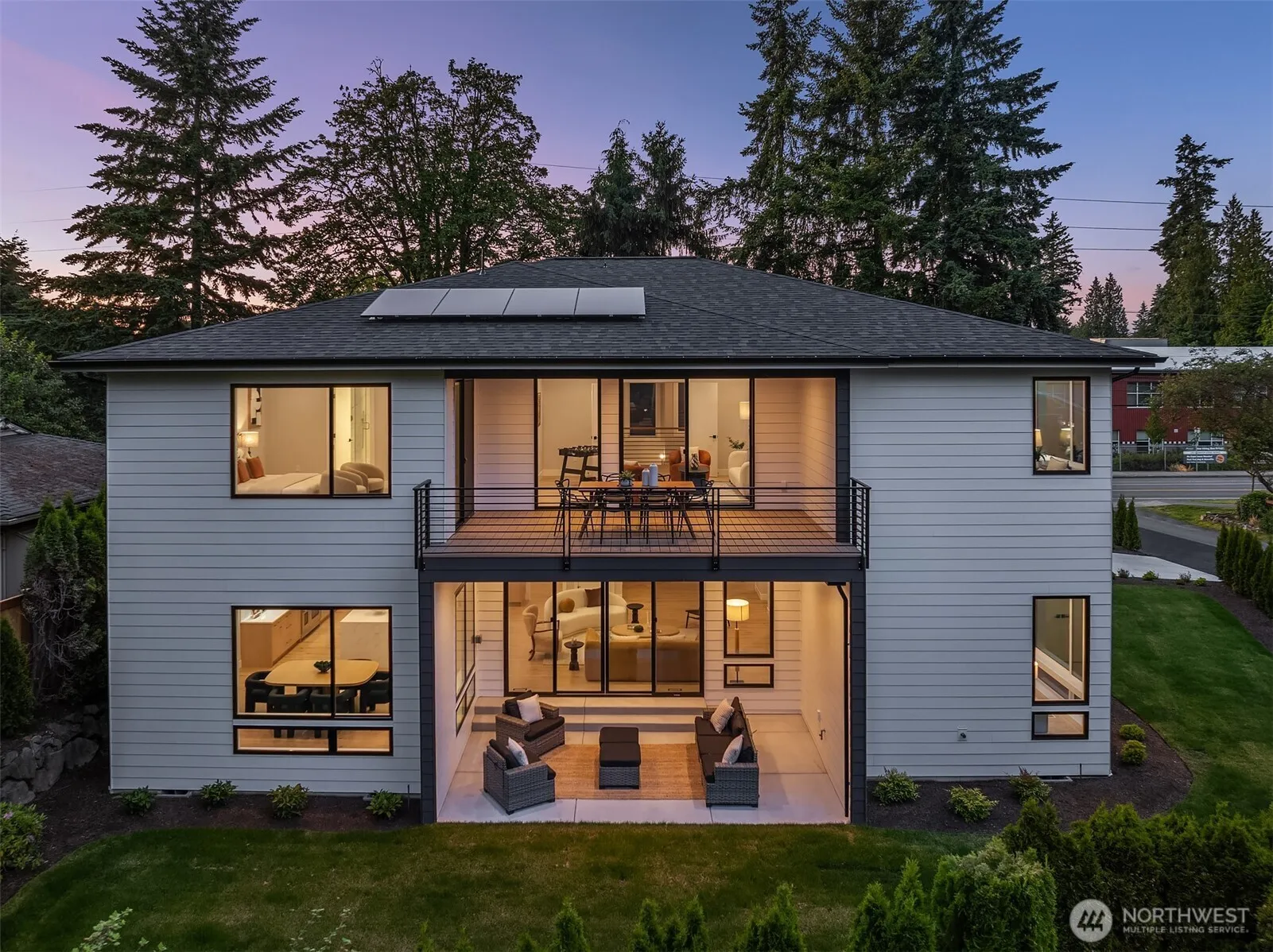 Property photo for 12831 Ne 80th Street, Kirkland photo 2
