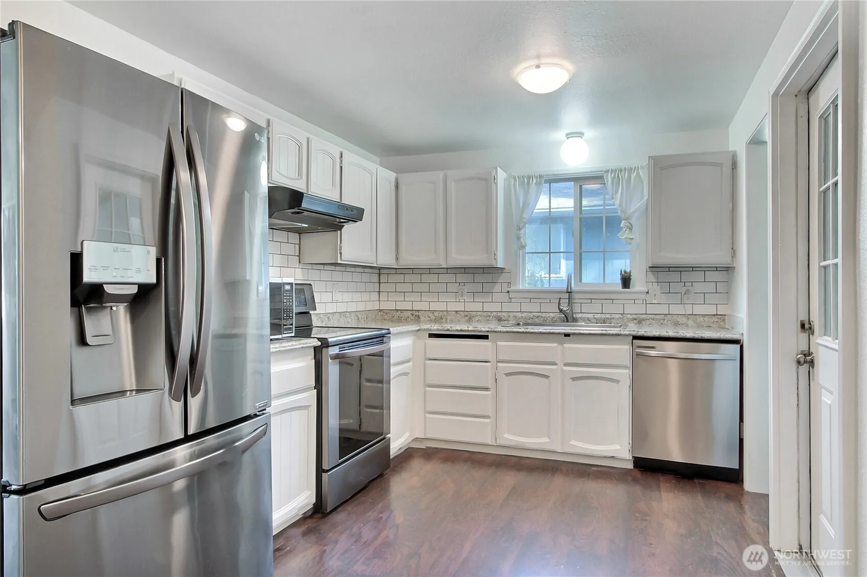 Property photo for 8027 S Sheridan Avenue, Tacoma photo 5