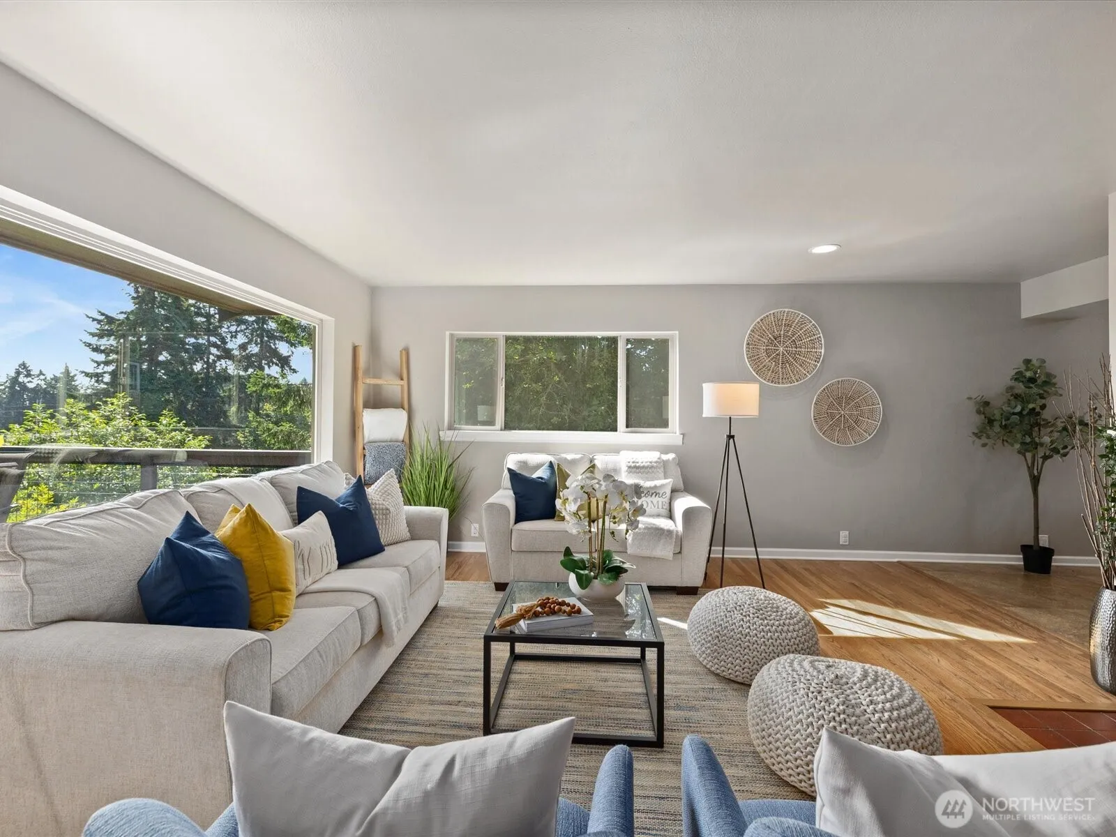 Property photo for 13514 3rd Avenue Ne, Seattle photo 5